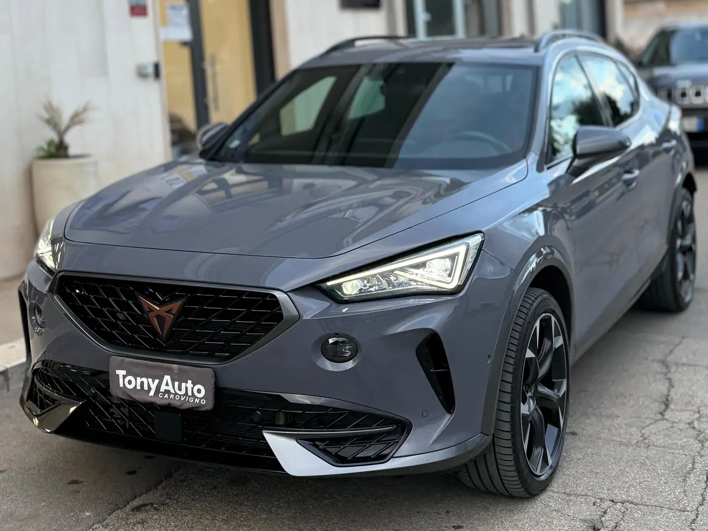 CUPRA Formentor tdi 4drive 150cv dsg LUCI SOFFUSE,TELECAMERA,NAVI Grau - 1