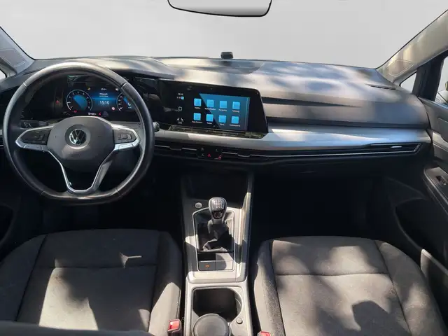 Volkswagen Golf view 5