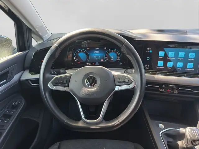 Volkswagen Golf view 9