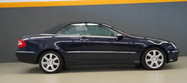 Mercedes-Benz CLK 320 CLK Cabriolet - A209 Cabrio Elegance