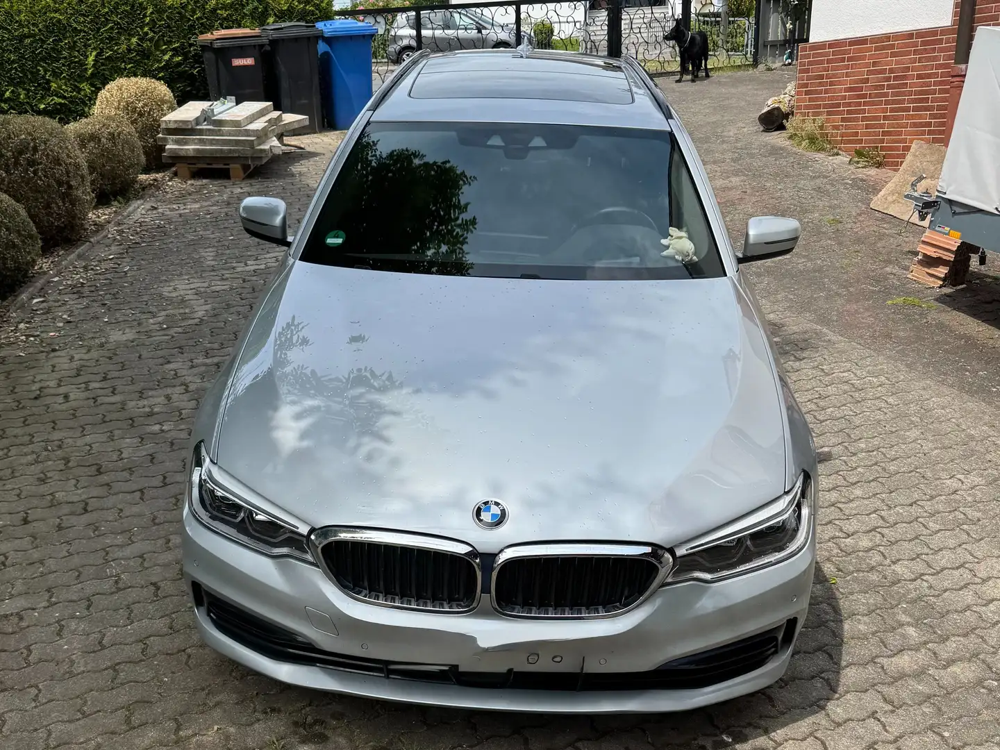 BMW 520 520d Touring Aut. Sport Line Silber - 2