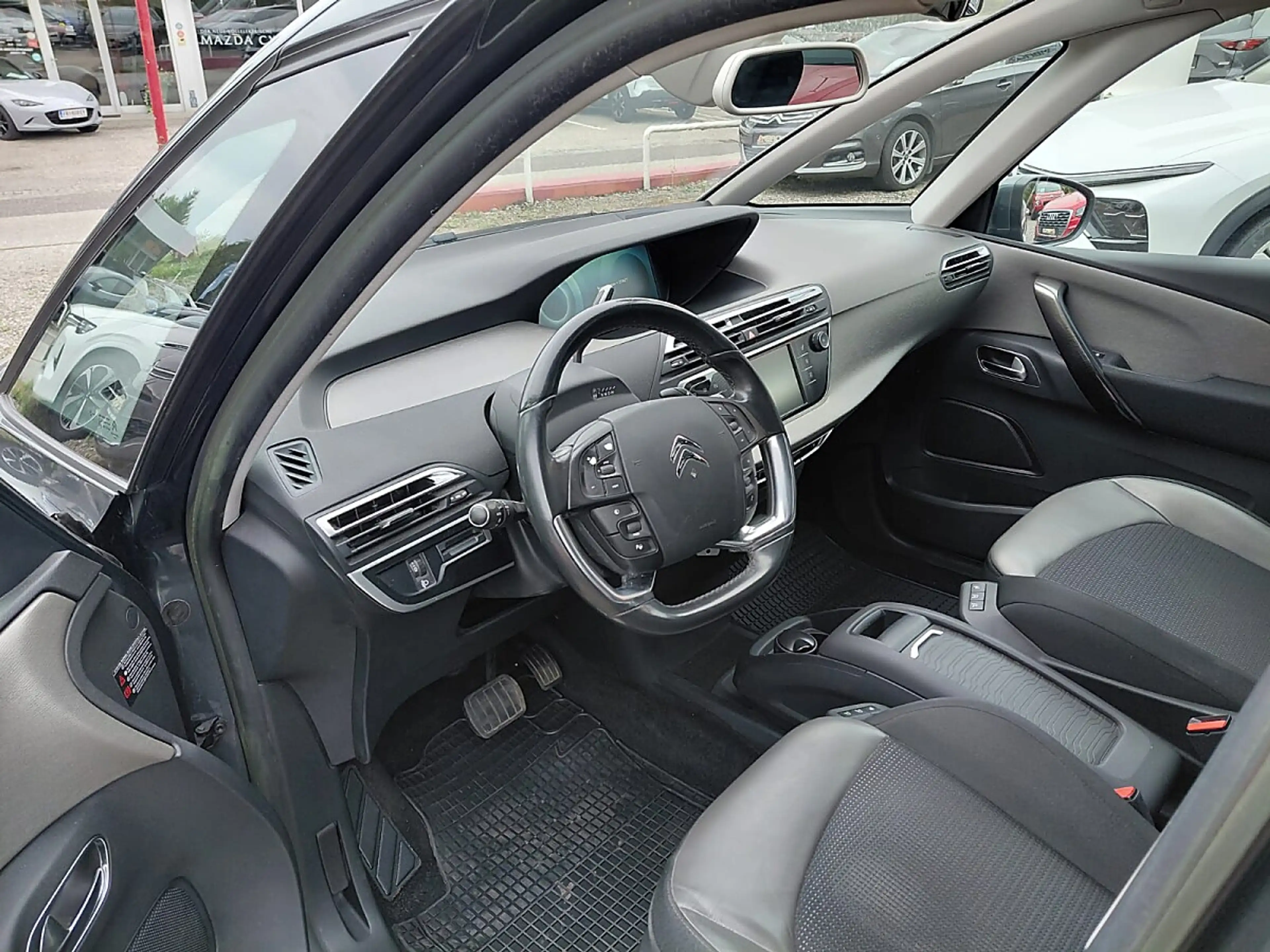 Citroen C4 Picasso BlueHDi 150 EAT6 Exclusive Automatik — photo 3