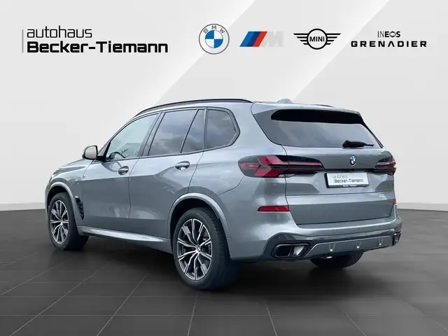 BMW X5 X5 view 4
