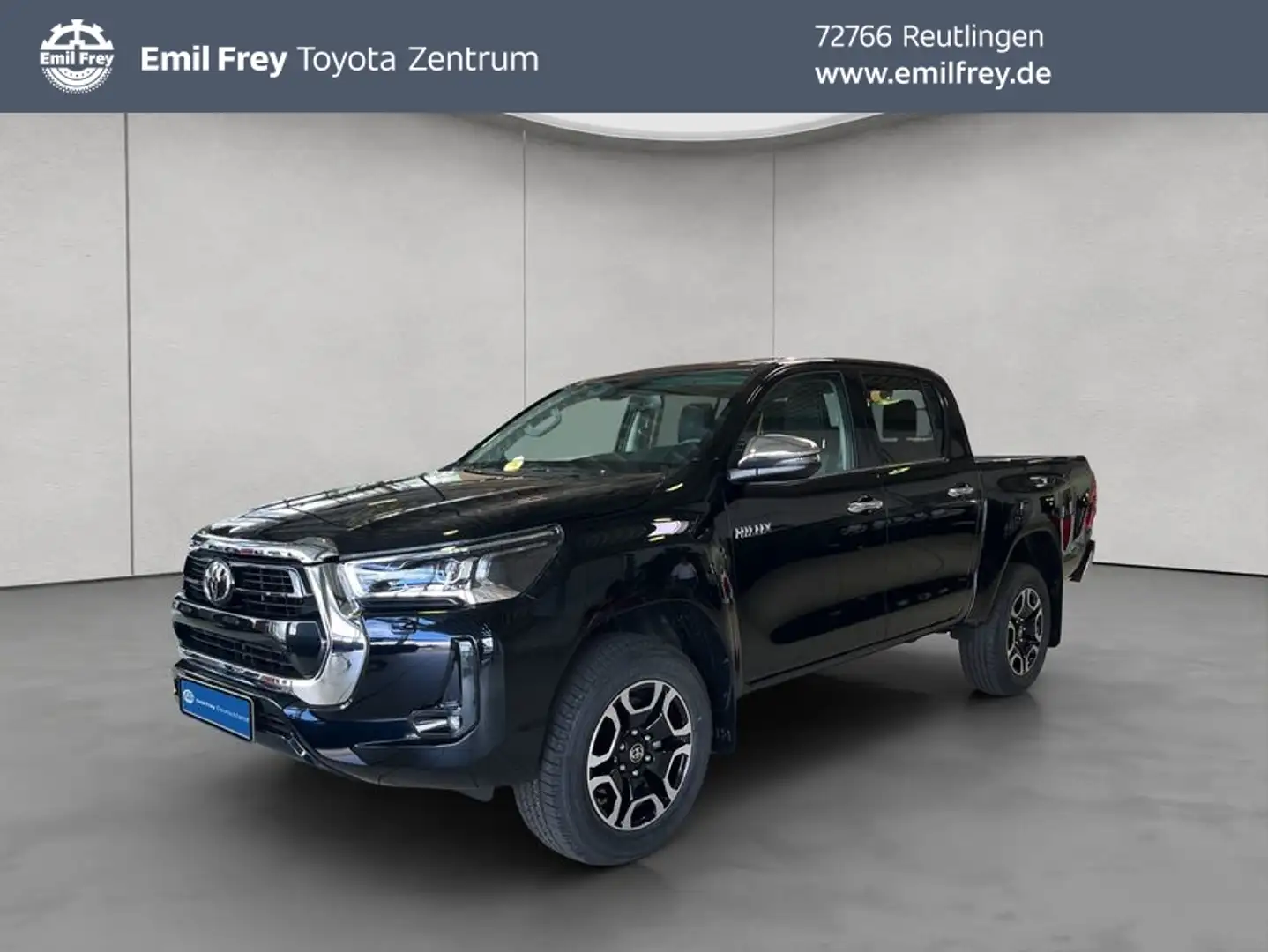 Toyota Hilux HiLux 4x4 Double Cab MHEV Autm. Executive Zwart - 1