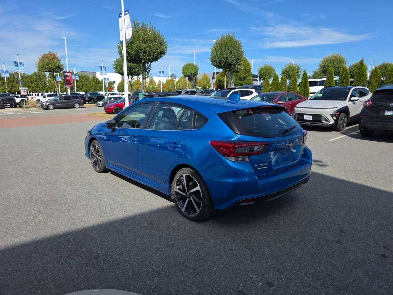 2022 Subaru Impreza Sport-tech 5-door CVT w/EyeSight — снимка 1