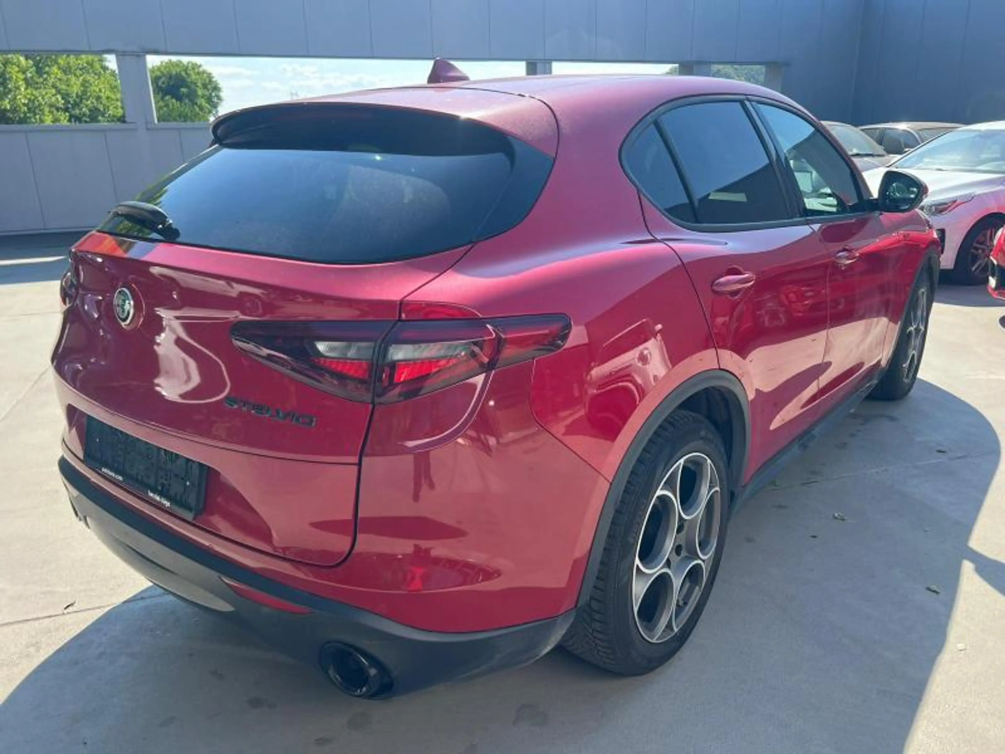 Alfa Romeo Stelvio Sprint — photo 6