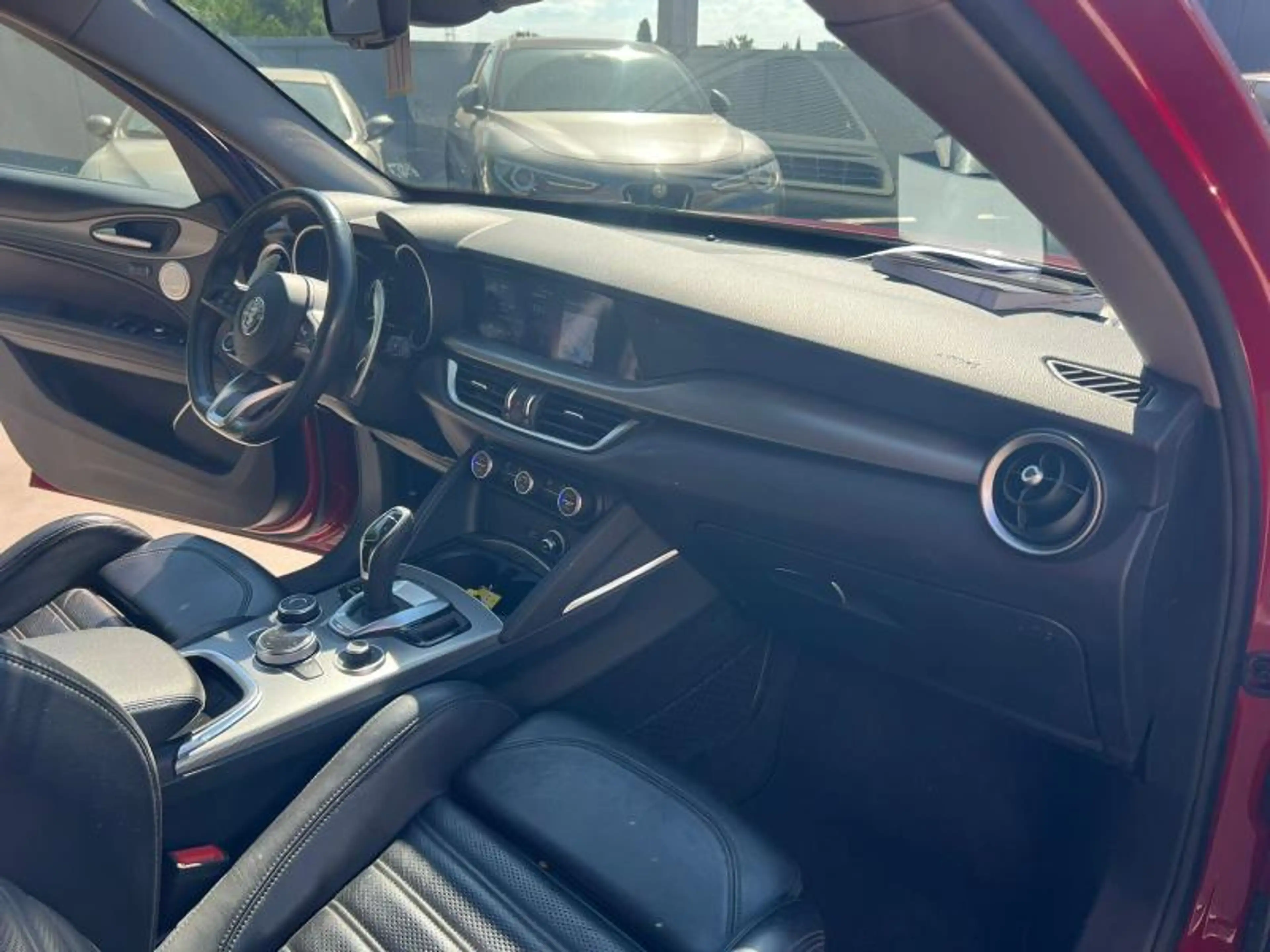 Alfa Romeo Stelvio Sprint — photo 9