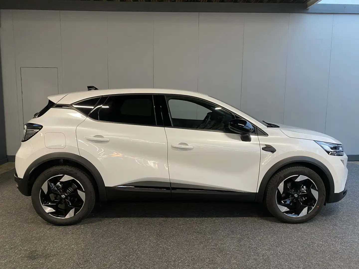 Renault Captur 1.3 mild hybrid 160 techno AUTOMAAT uit 2025 Rijkl Blanc - 2