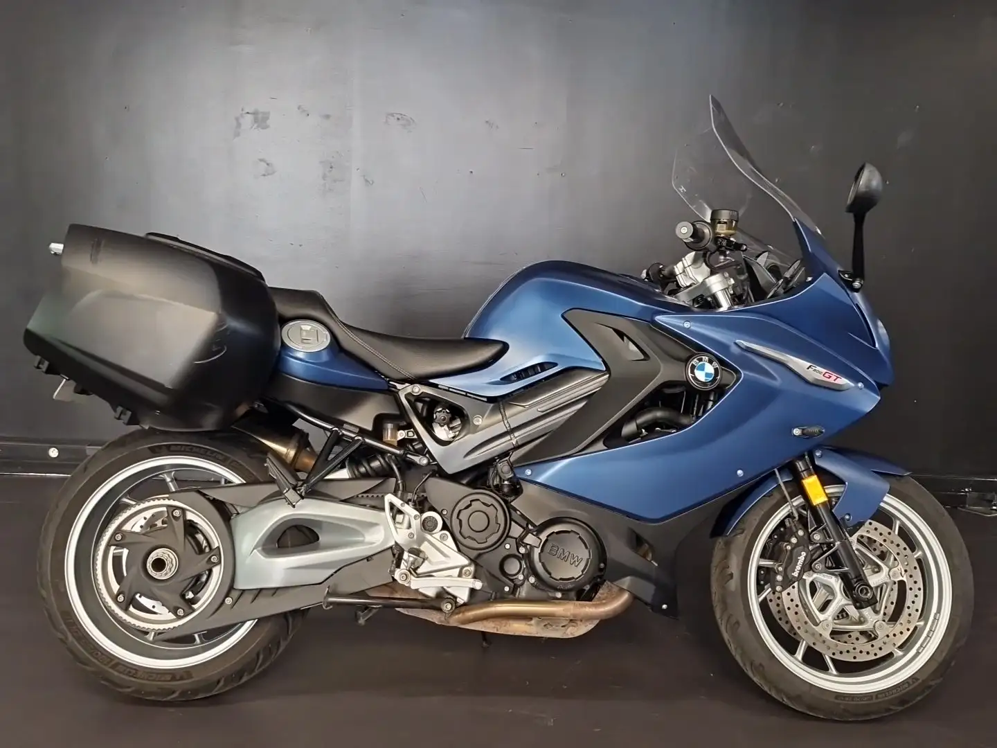 BMW F 800 GT Blau - 1