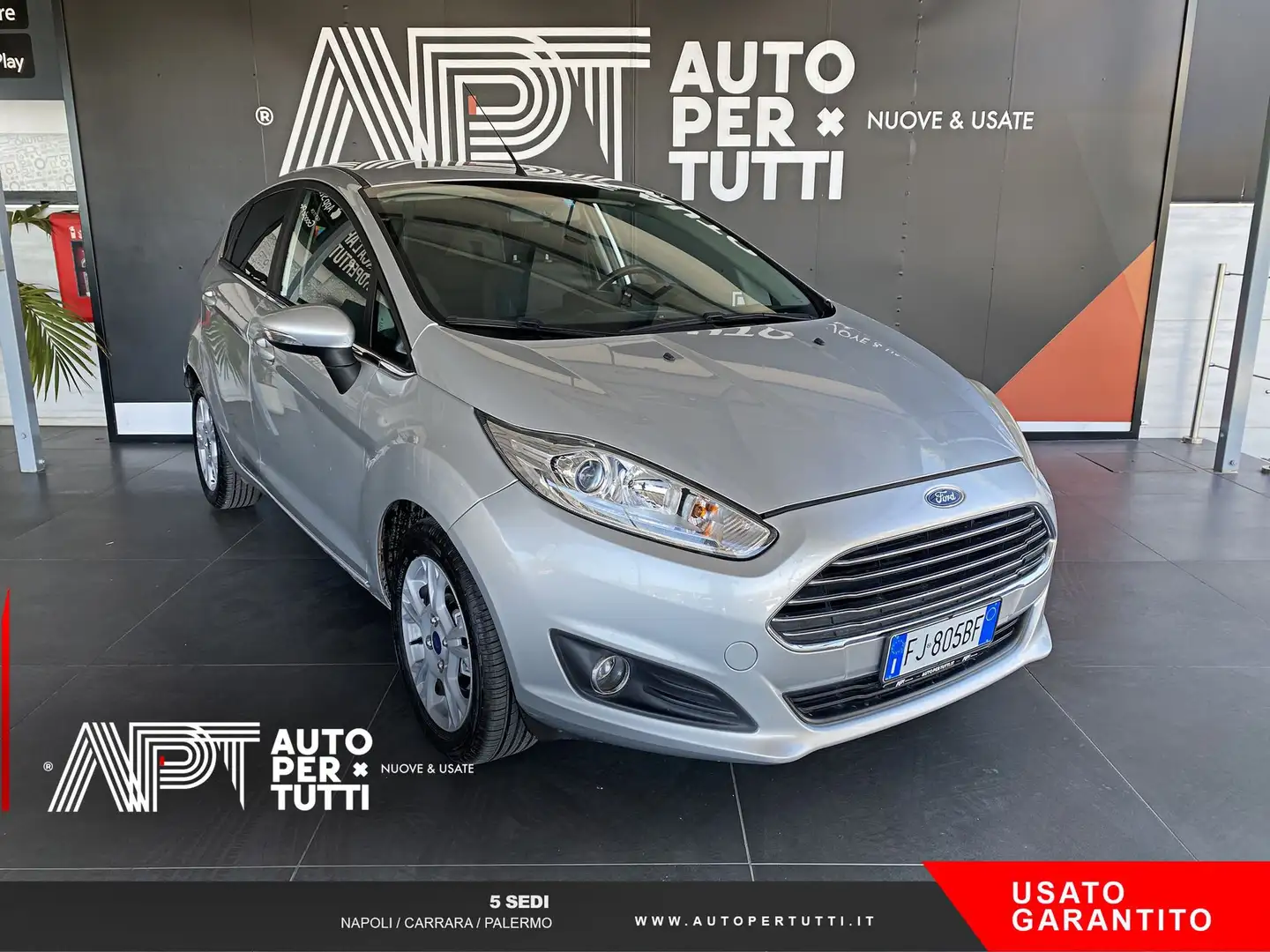 Ford Fiesta Fiesta 1.5 tdci Titanium 75cv 5p E6 Argento - 2