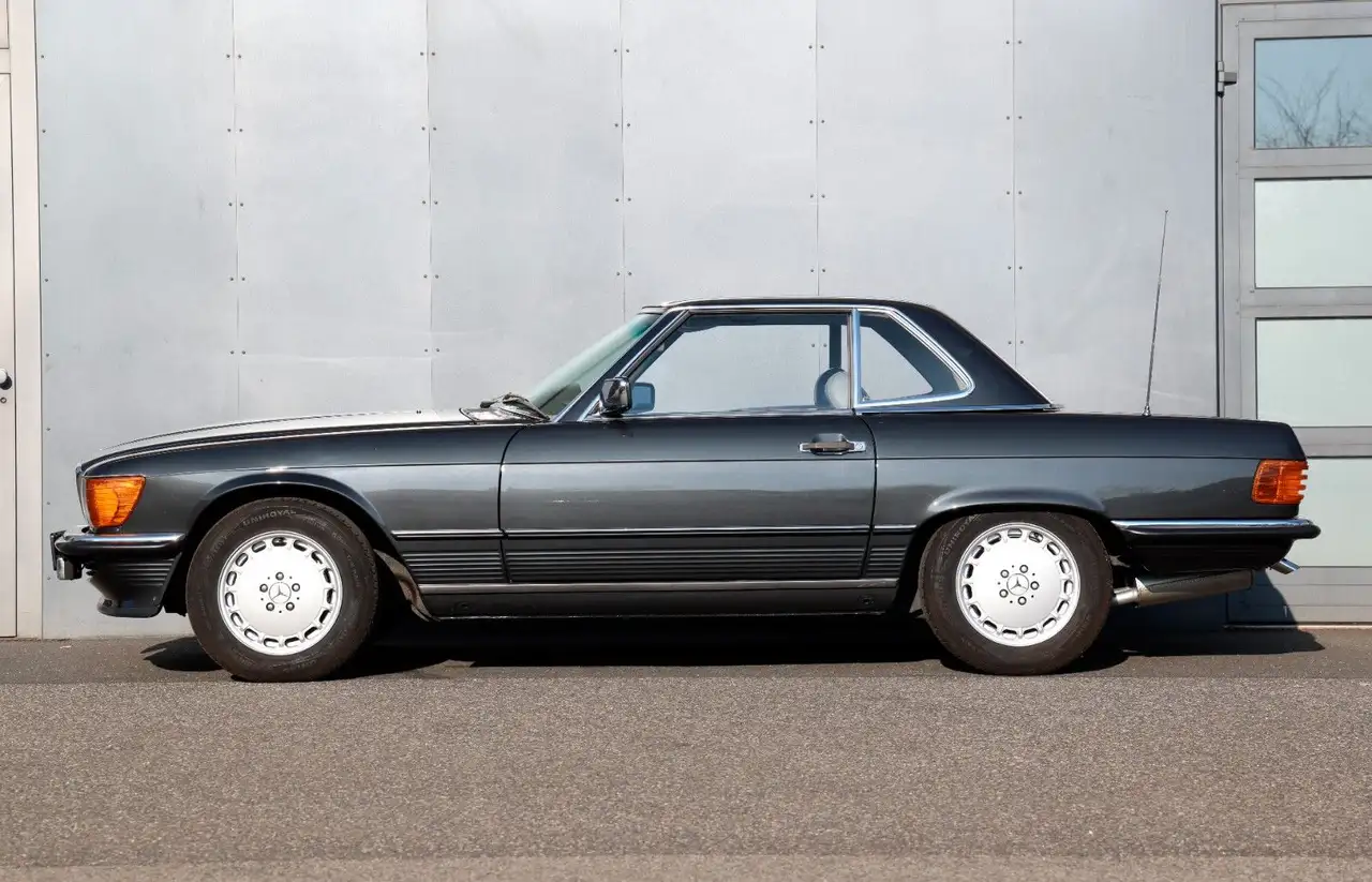 Mercedes-Benz SL 300 Cabriolet, Deutsches Fzg, Handschalter, foto 6