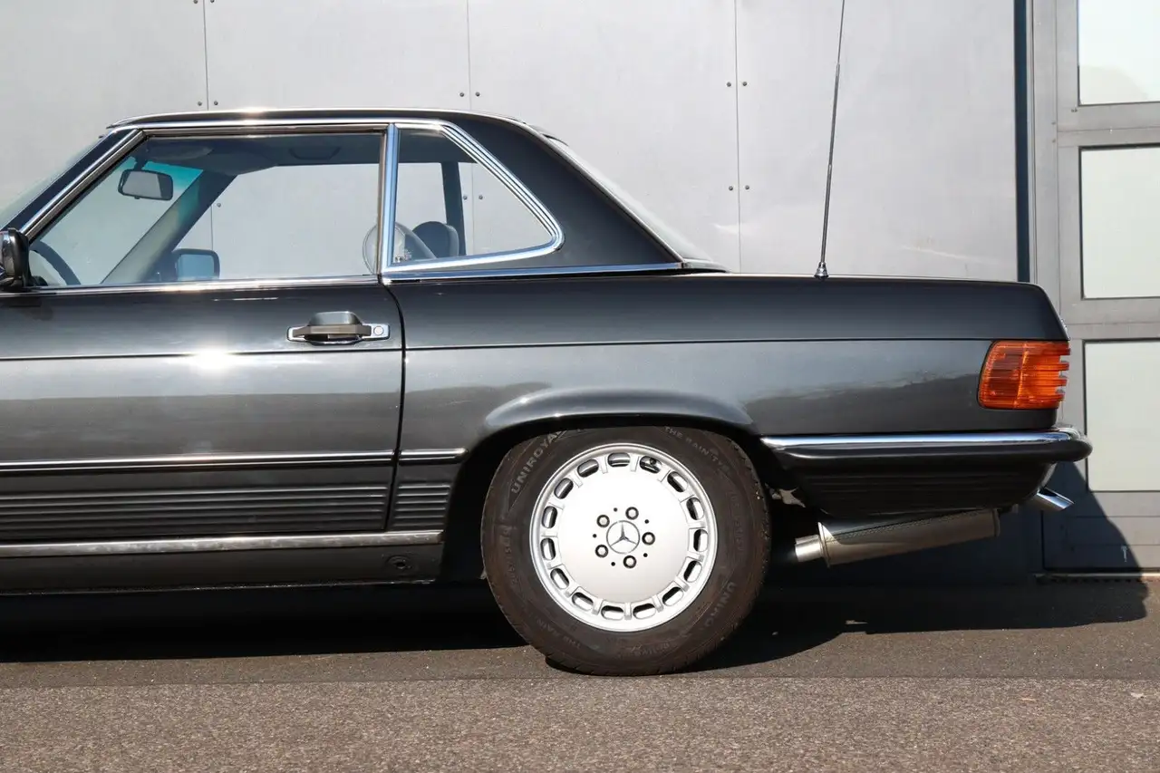 Mercedes-Benz SL 300 Cabriolet, Deutsches Fzg, Handschalter, foto 11