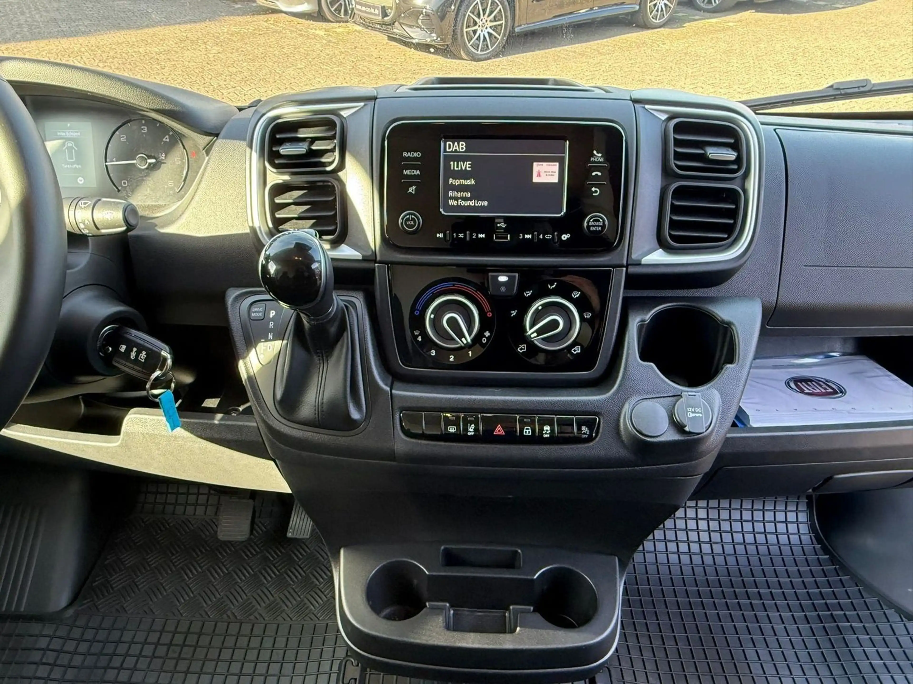 Fiat Ducato 35 L2H2 140 Multijet Automatik PDC R.Kamera Klima — photo 14
