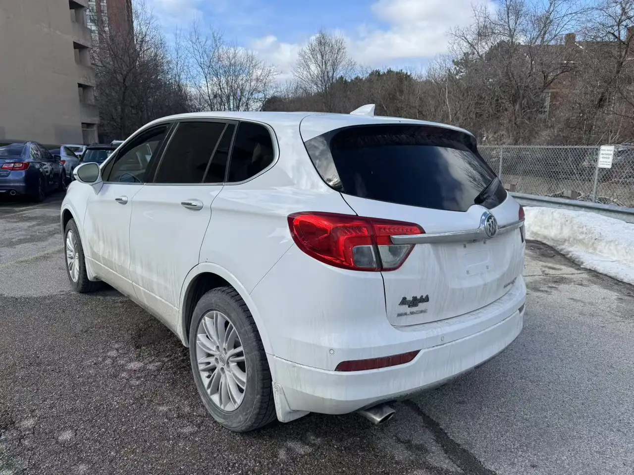 Buick Envision снимка Buick Envision