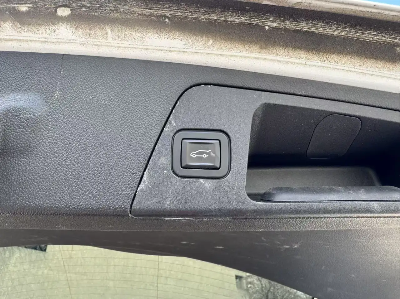 Buick Envision снимка Buick Envision