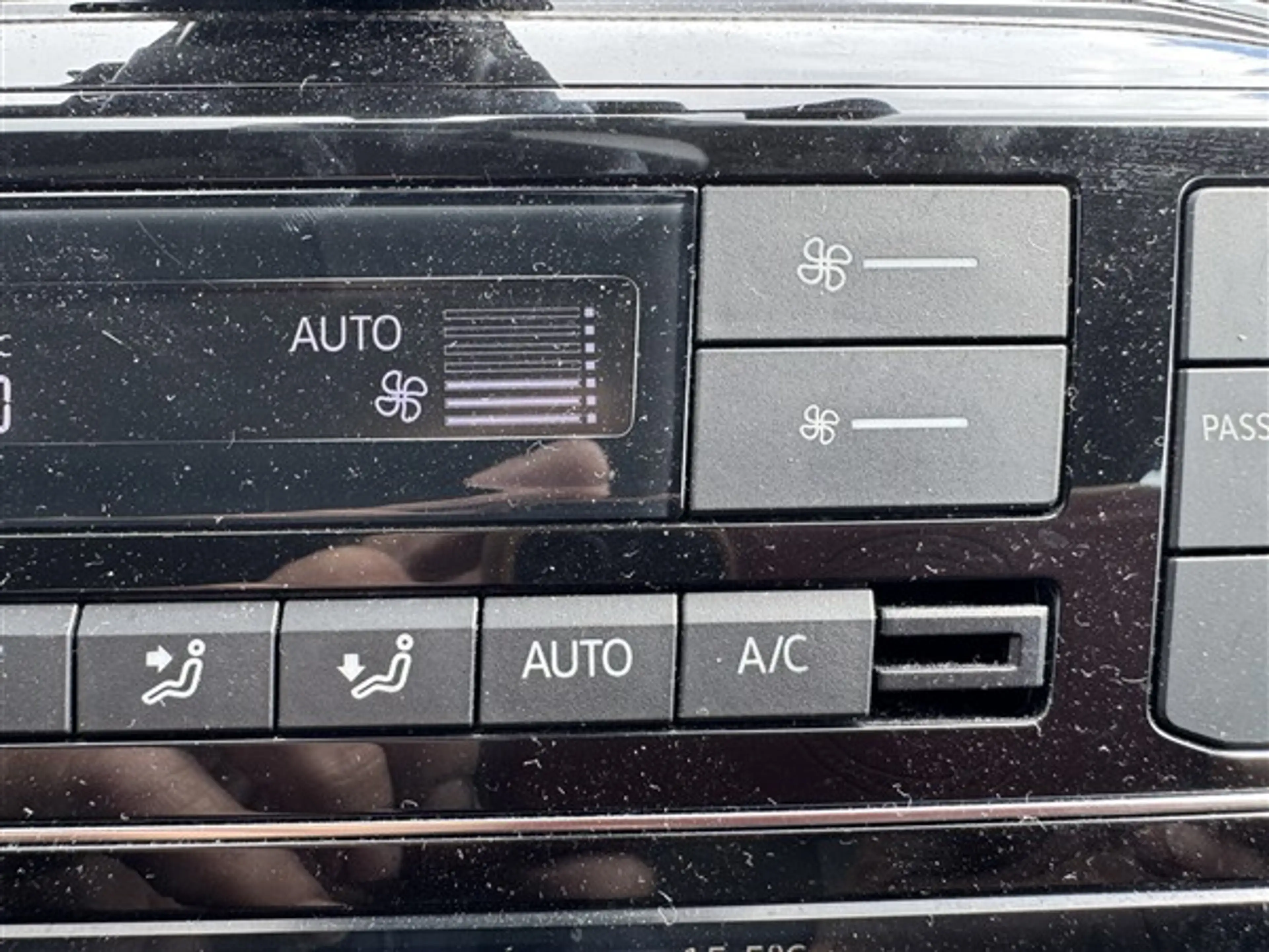 Volkswagen e-up! ECC.LMV.CRUISE.CAMERA.PDC.VERW STOEL — photo 12