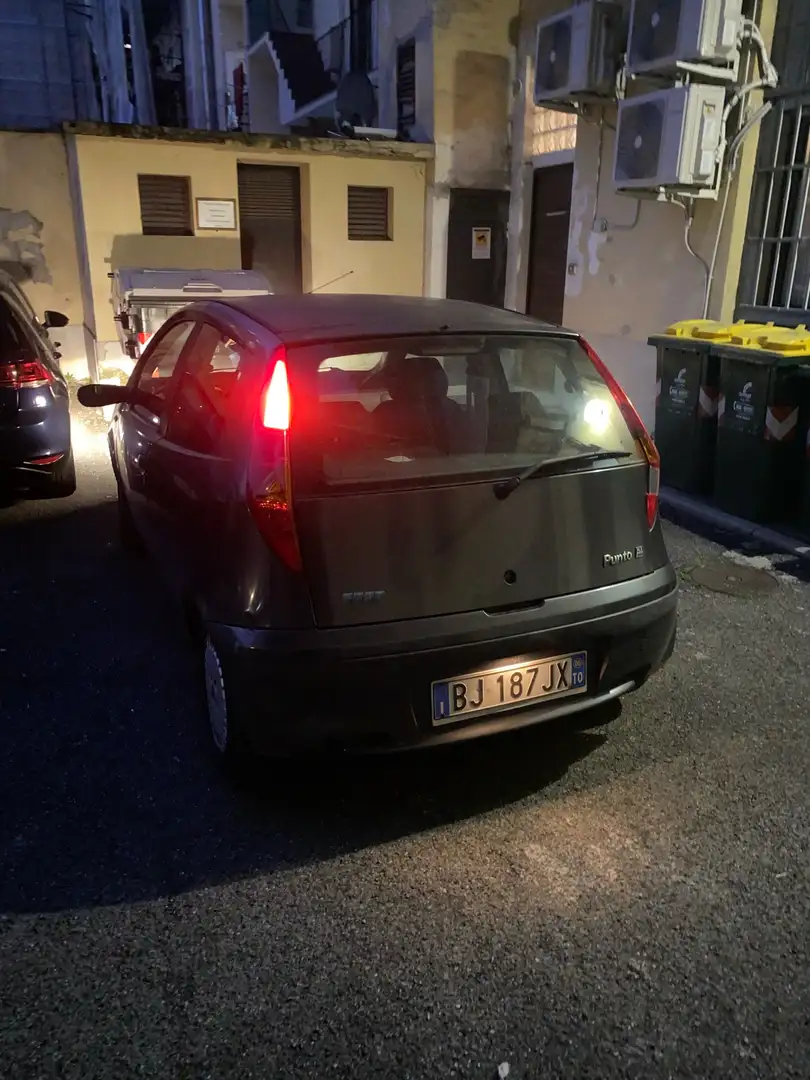 Fiat Punto 3p 1.2 16v ELX - 1