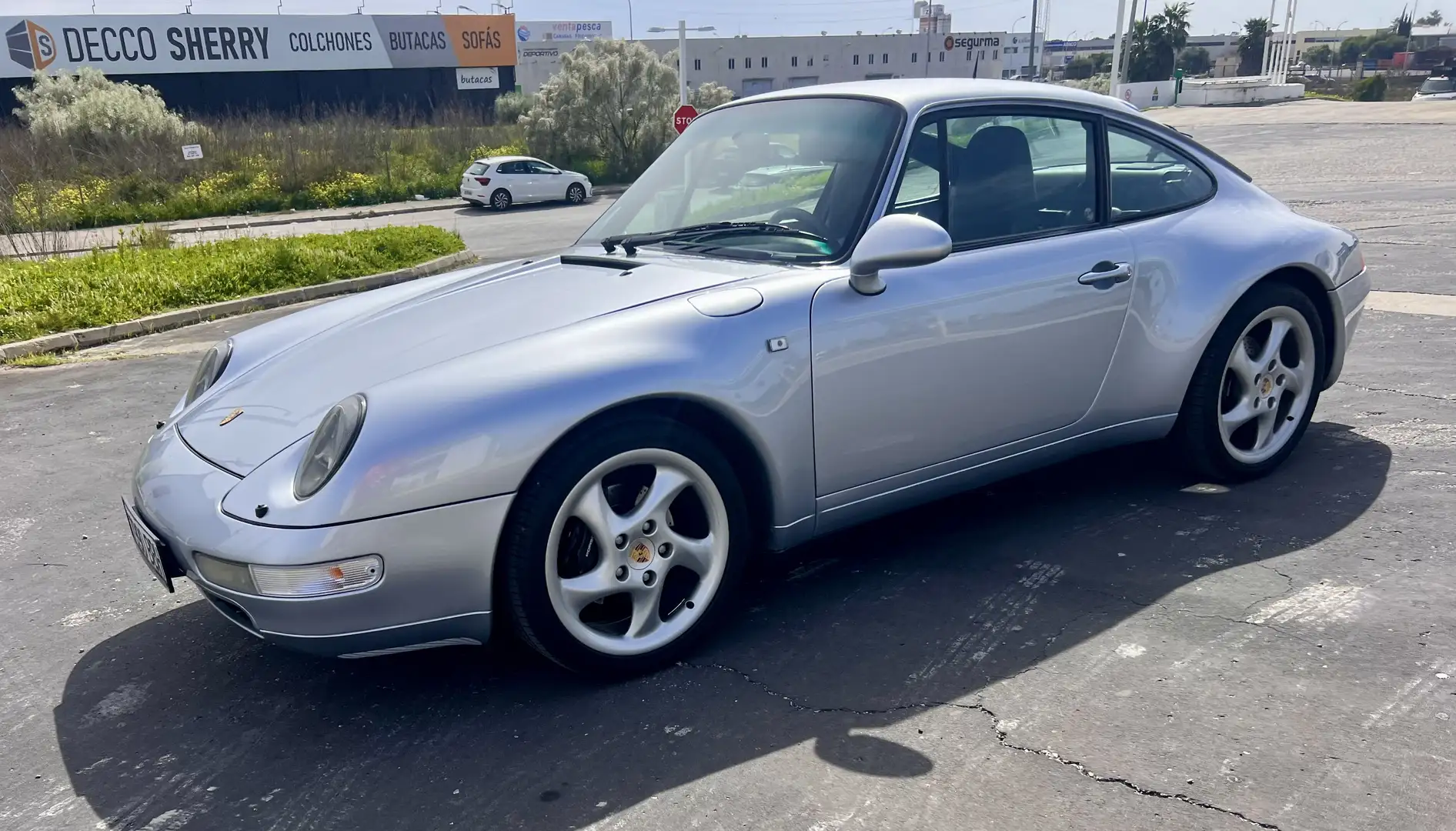 Porsche 911 3.6 Carrera 2 Coupé Tiptronic - 2