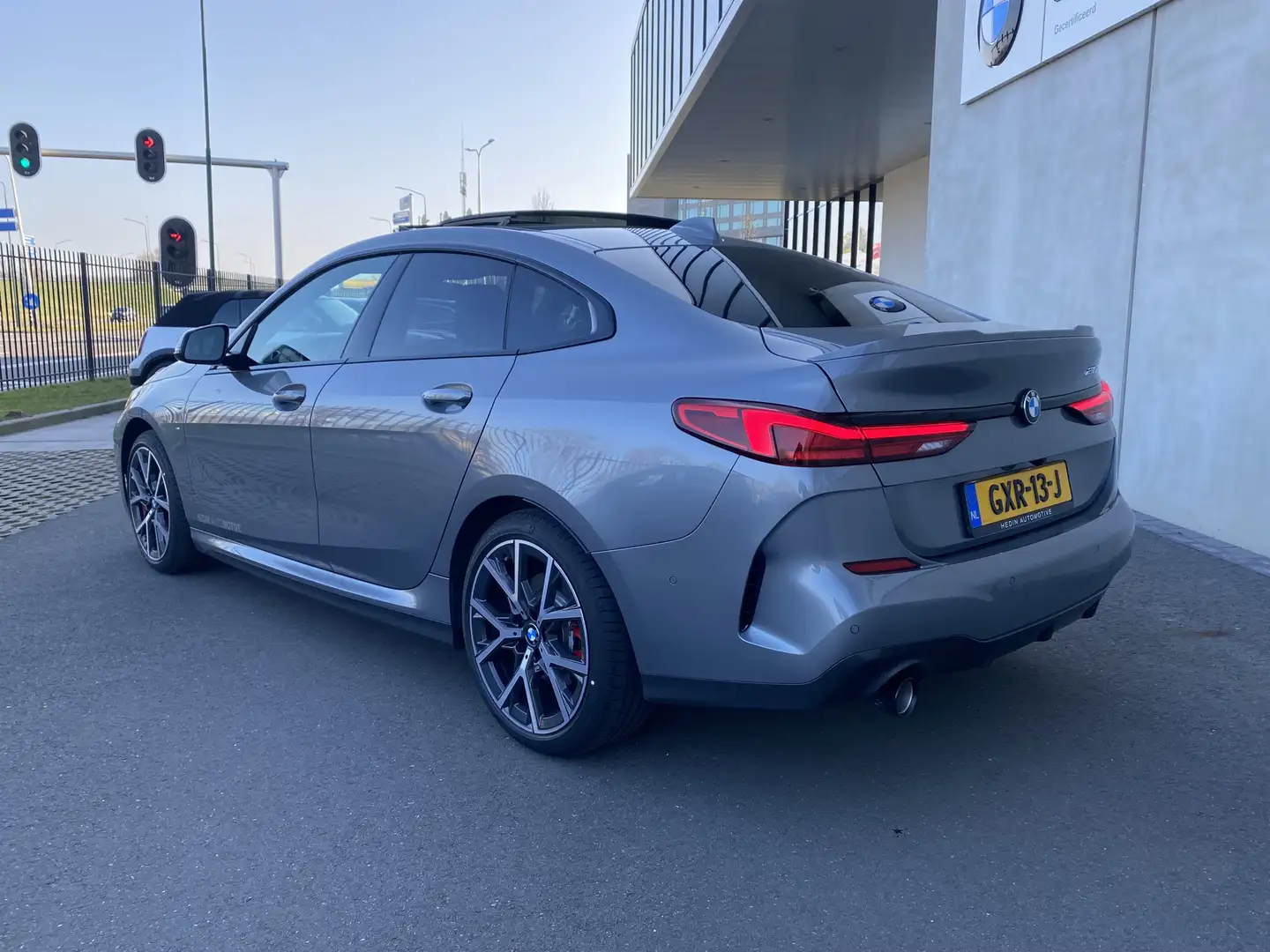 BMW 218 2-serie Gran Coupé 218i High Executive M Sport | A Grijs - 2