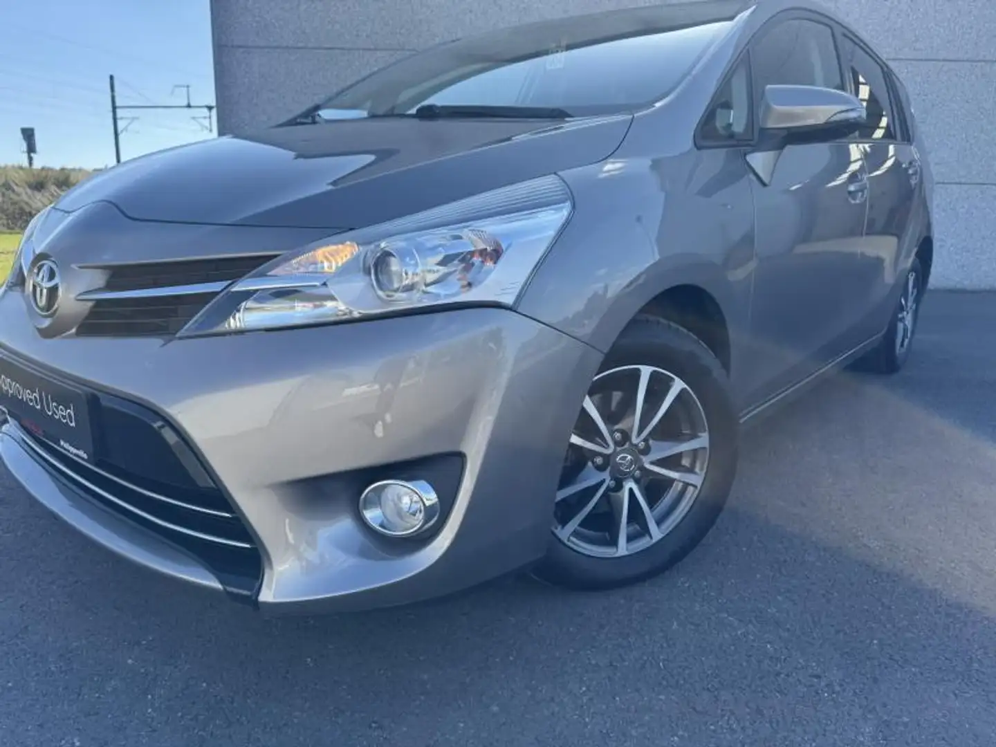 Toyota Verso 1.6 DIESEL SKYVIEW 5PLACES Bronze - 2