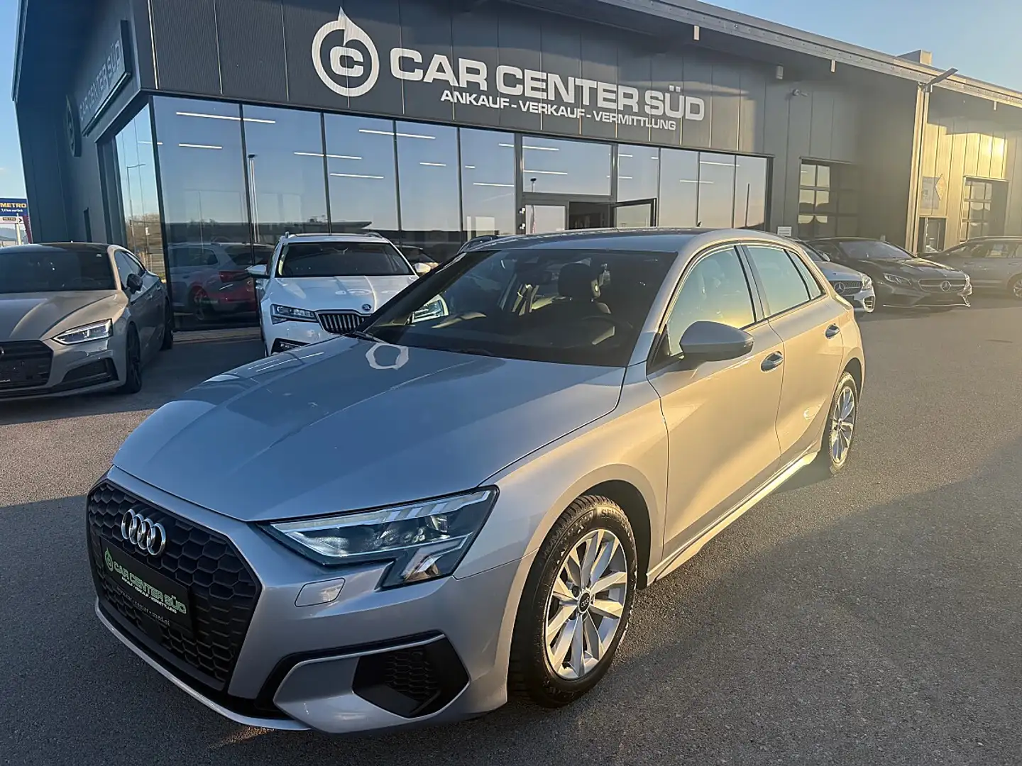 Audi A3 SB 30 TDI S-tronic intense Silber - 1