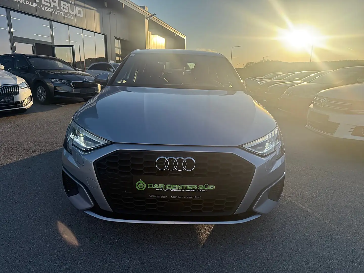 Audi A3 SB 30 TDI S-tronic intense Silber - 2