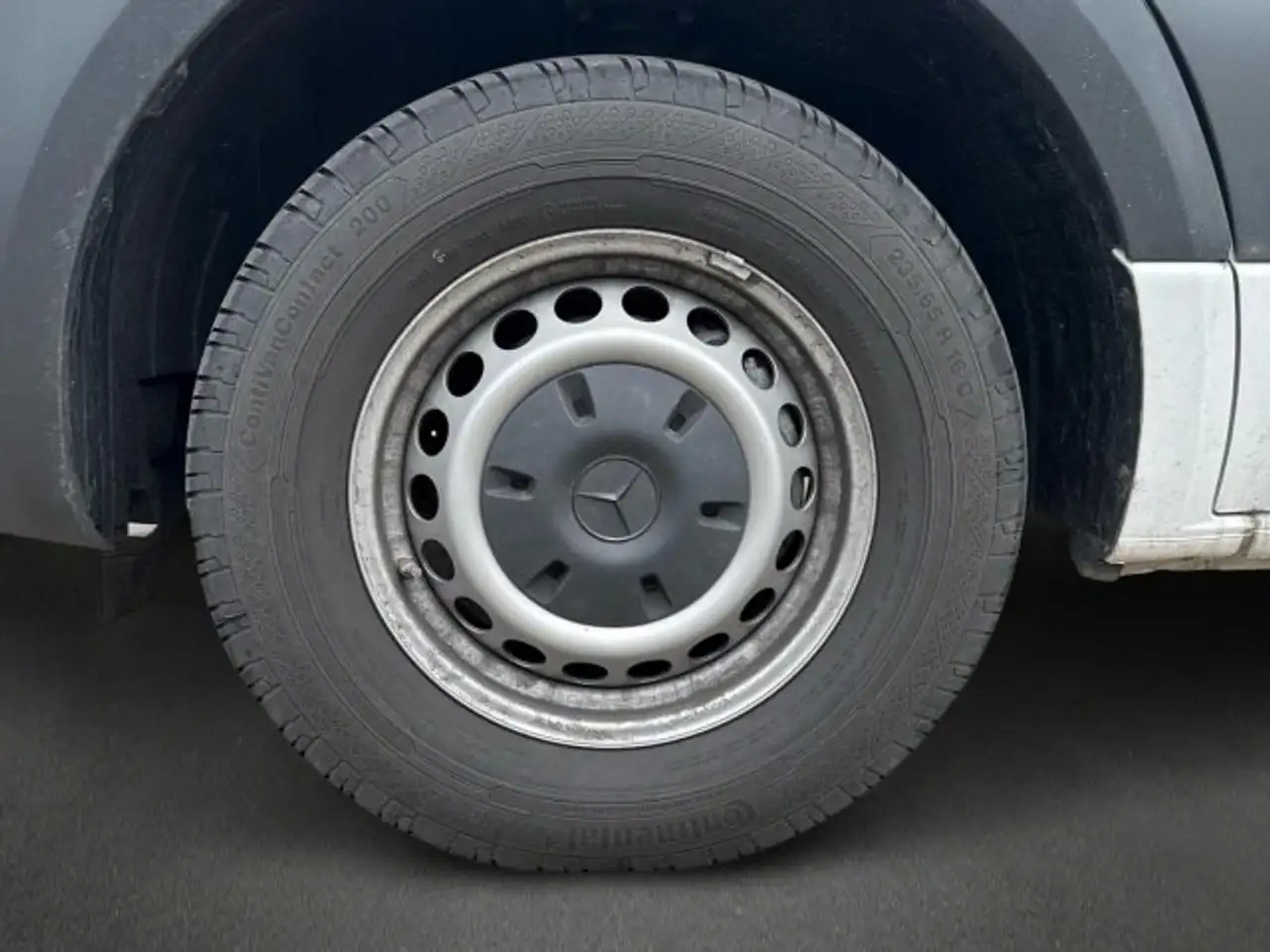 Mercedes-Benz Model not specified 2026