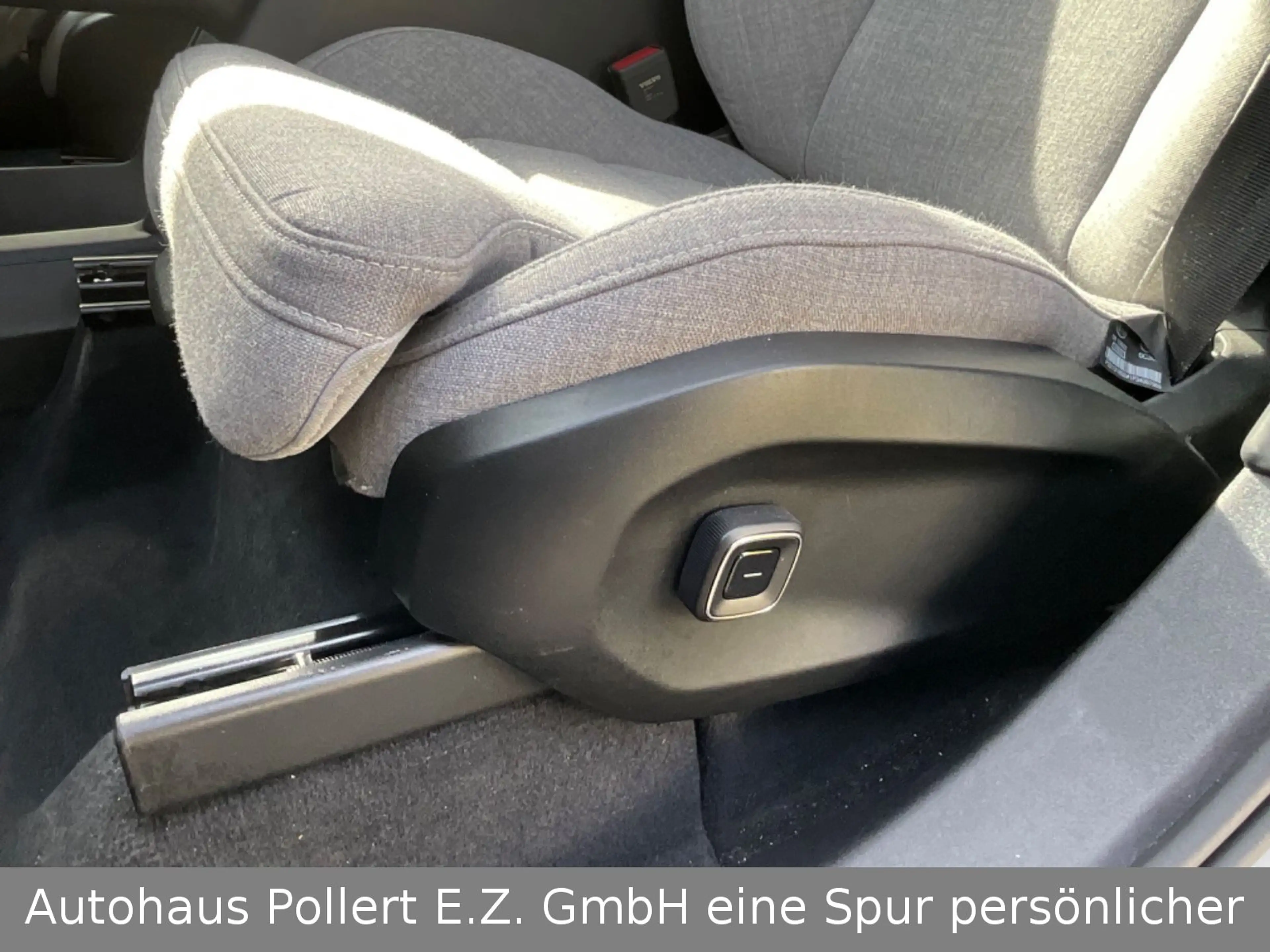 Volvo EX90 Ultra Performance Pure Electric AWD — photo 10