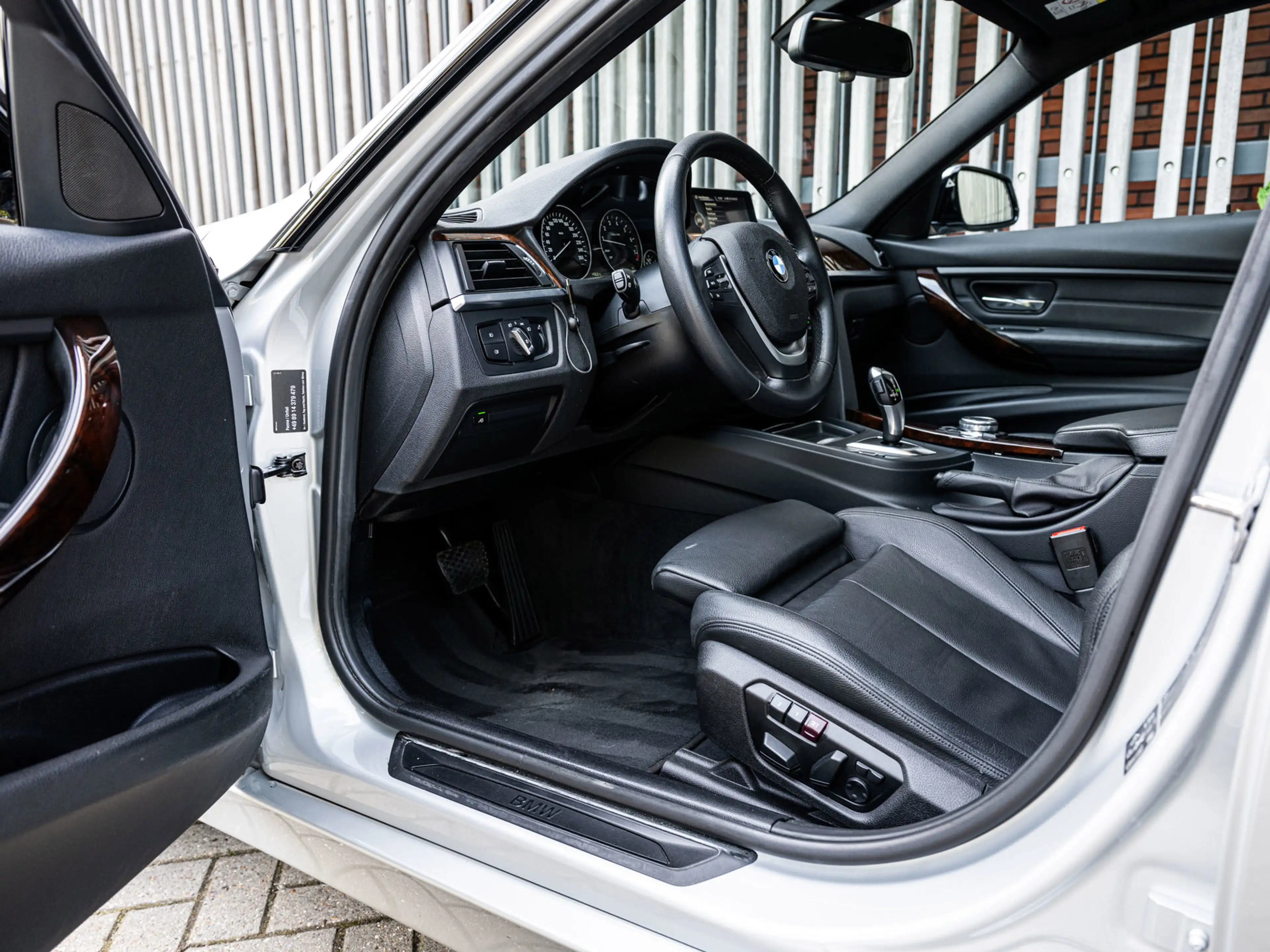 BMW 335 3-serie 335i 306pk AUT. xDrive High-Exe. |Schuifda — photo 4
