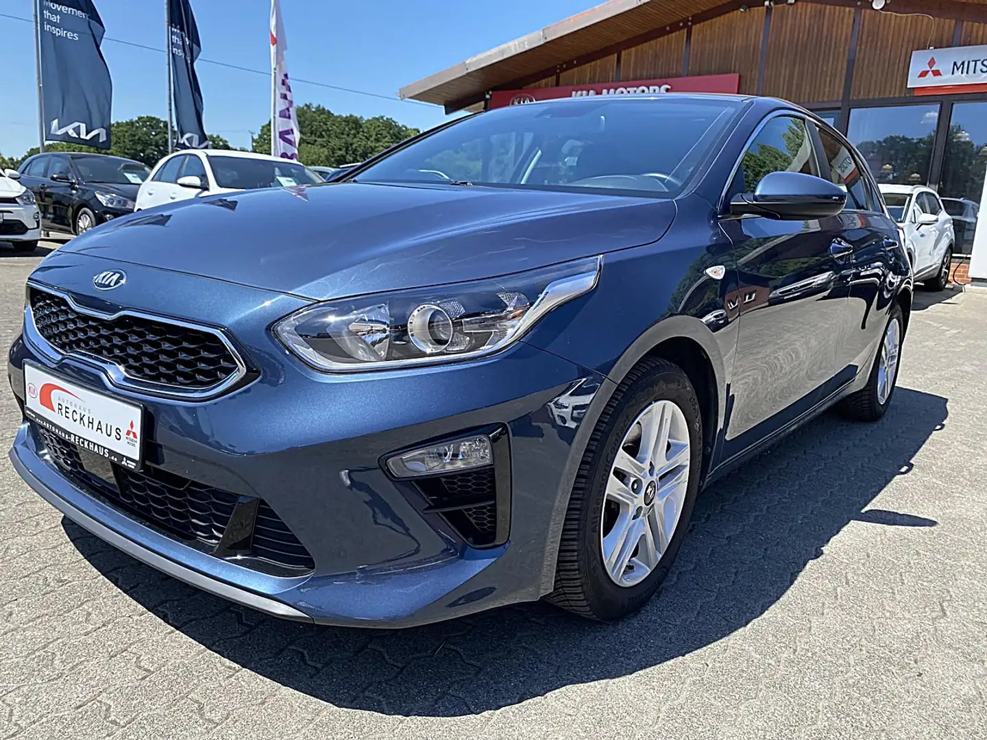 Kia Ceed / cee'd 1.4T VISION ADA KOMFORT ALLWETTERREIFEN Klima Blau - 2