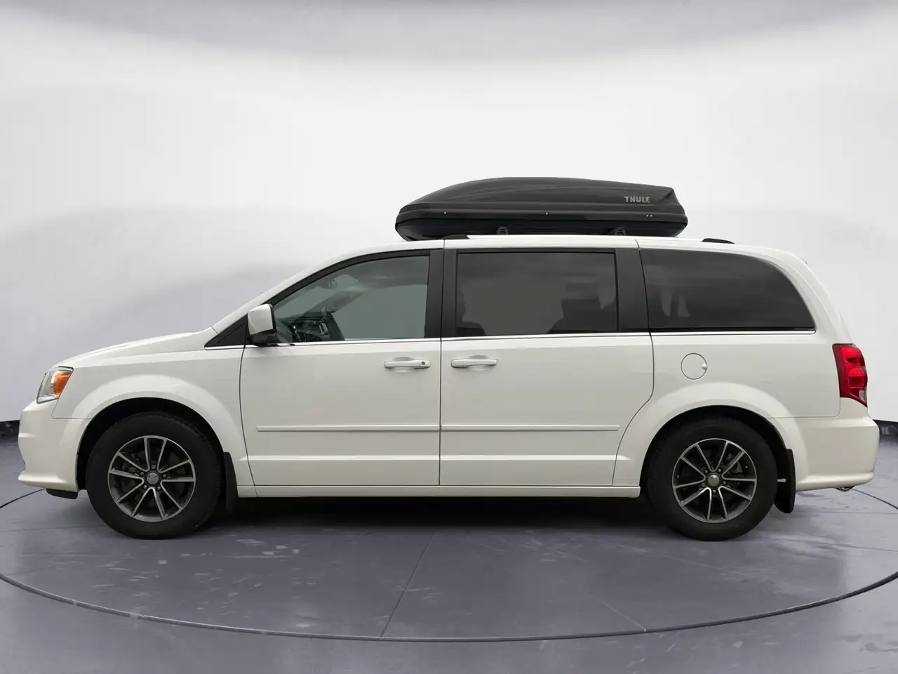 Dodge Grand Caravan photo Dodge Grand Caravan