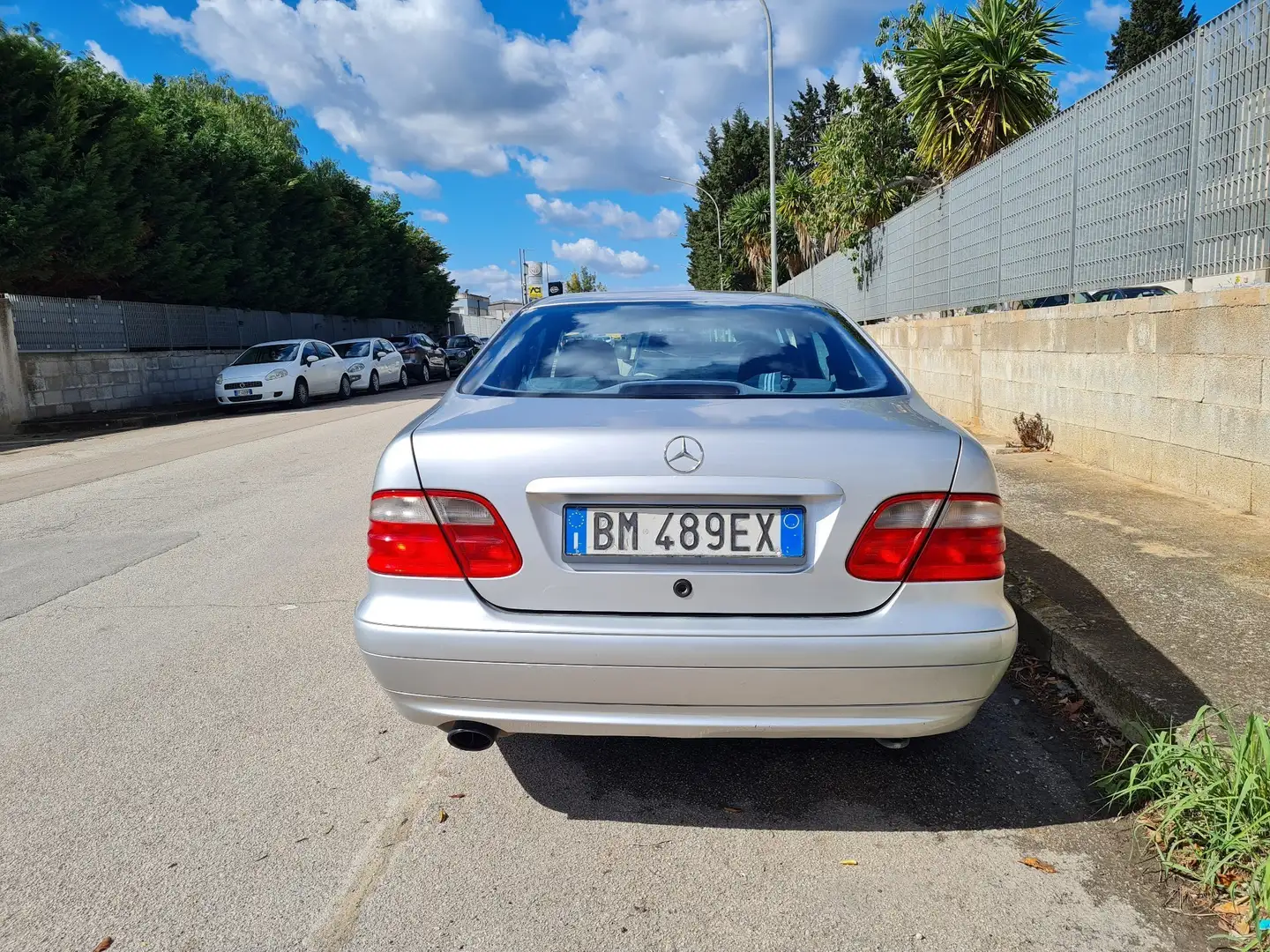 Mercedes-Benz CLK 230 Coupe k Avantgarde man. Grijs - 2