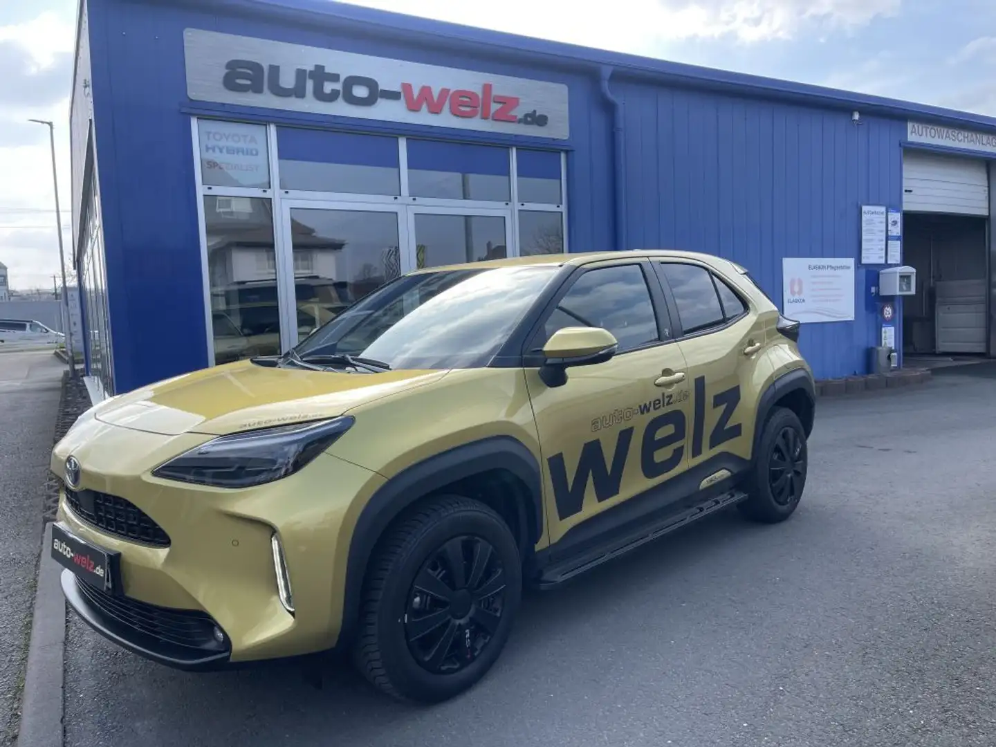 Toyota Yaris Cross Hybrid 1.5 VVT-i Team D mit Safety Or - 2
