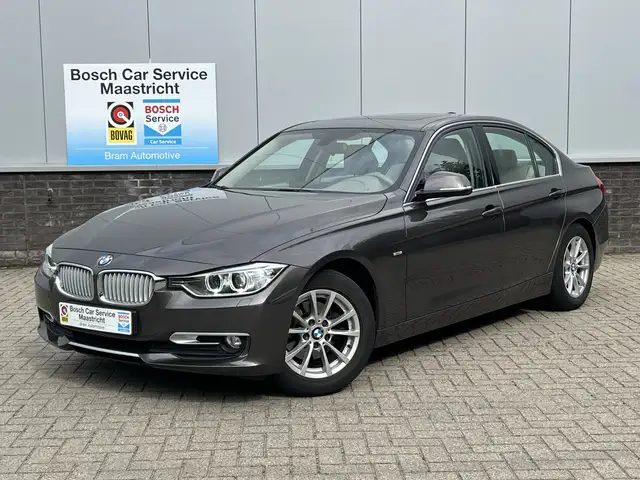 BMW 320 3-serie 320i Edition High Executive | Schuifdak |