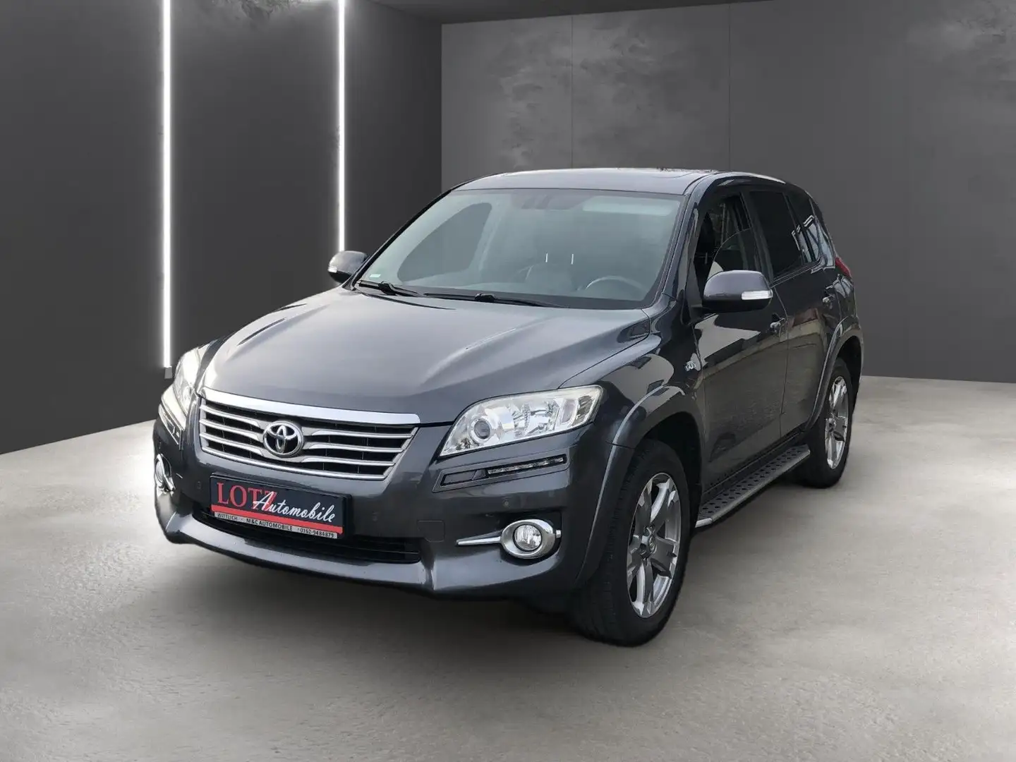 Toyota RAV 4 4x4 Grau - 1