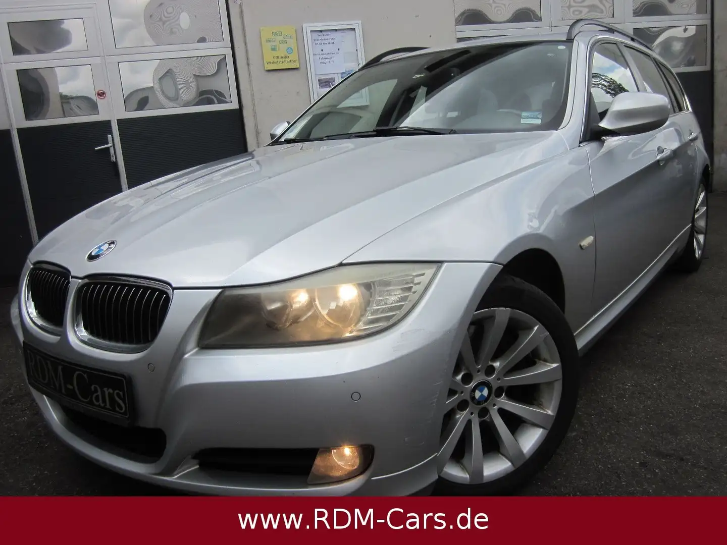 BMW 325 d Touring *2.Hand*Navi-Prof*Service+HU/AU NEU Srebrny - 1