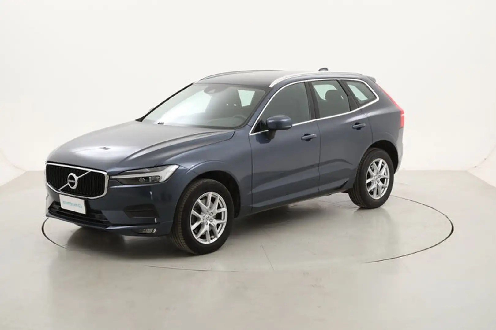 Volvo XC60 B4 Geartronic Momentum Pro 2.0 Mild Hybrid 197CV Bleu - 1