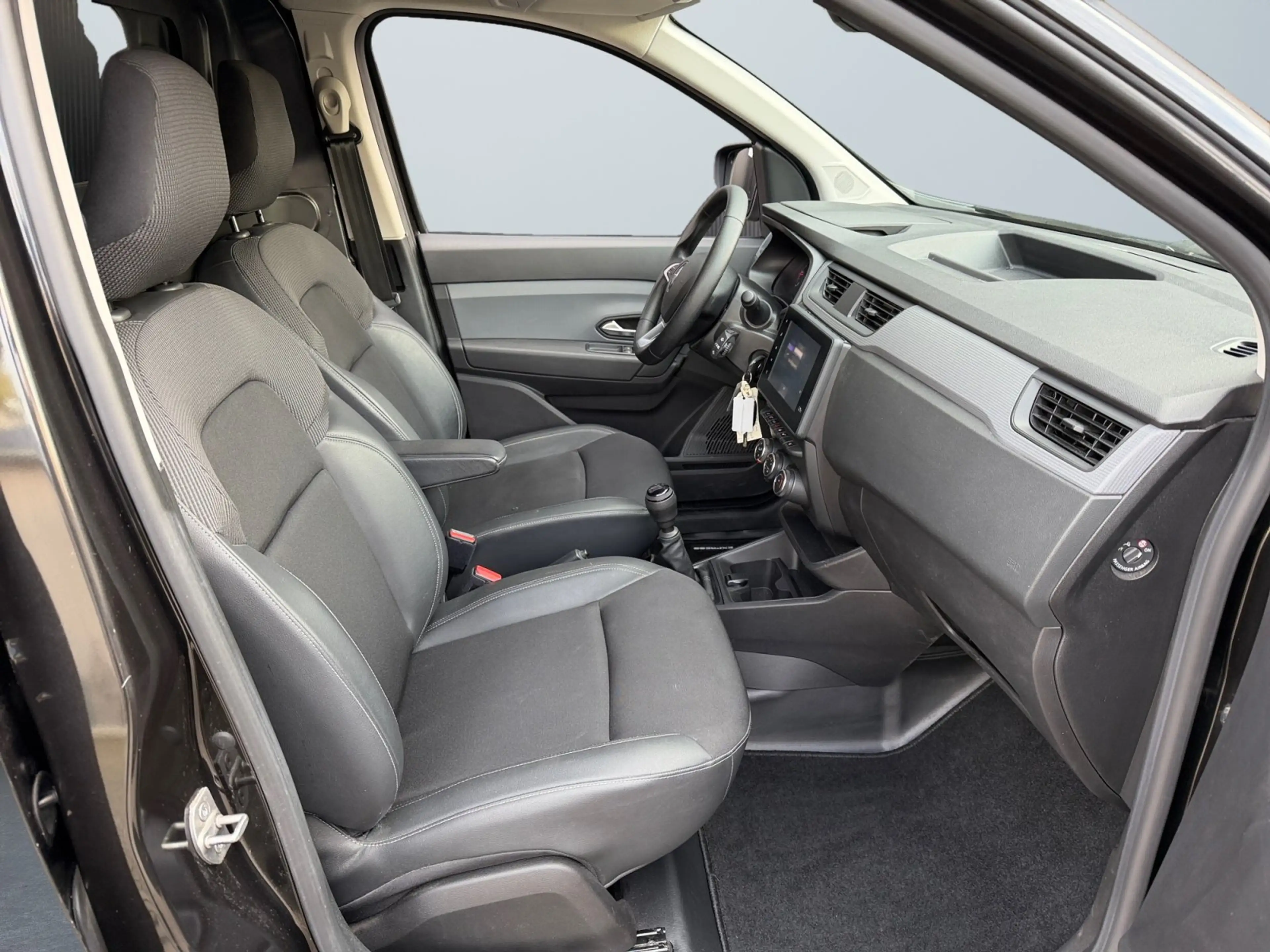 Renault Express Express Blue dCi 95 Extra — photo 15