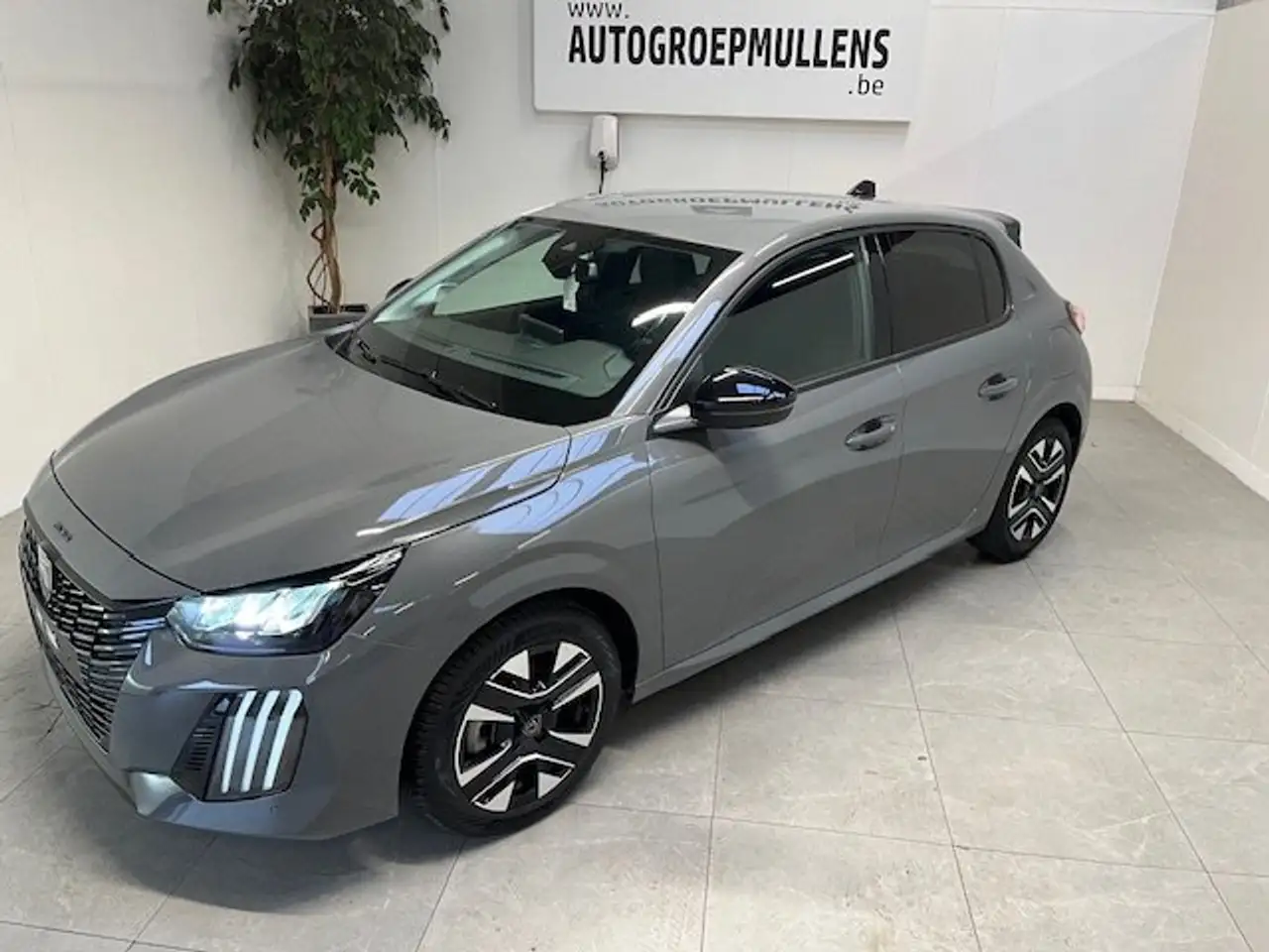 Peugeot 208 Allure EAT8