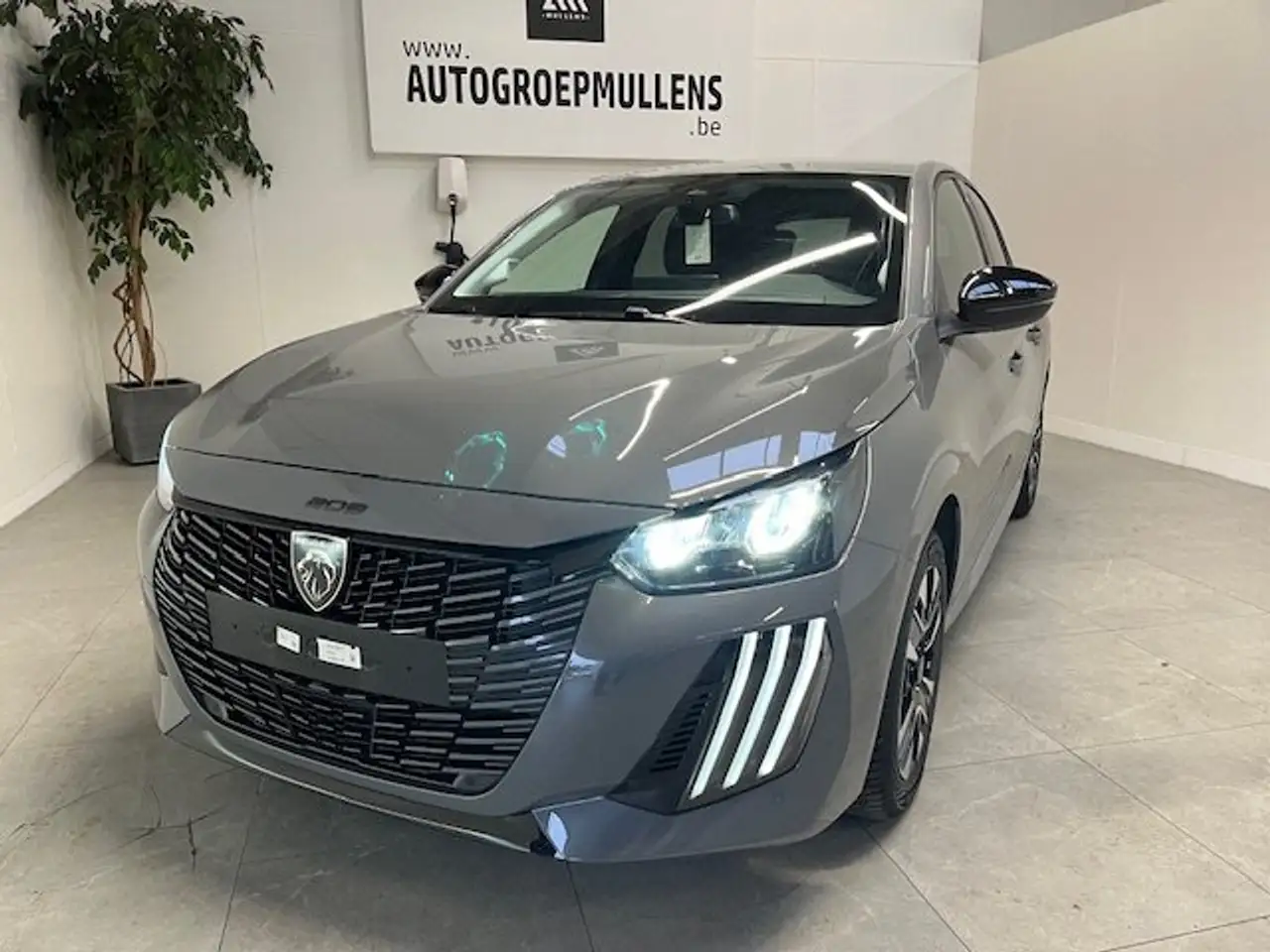 Peugeot 208 Allure EAT8 4