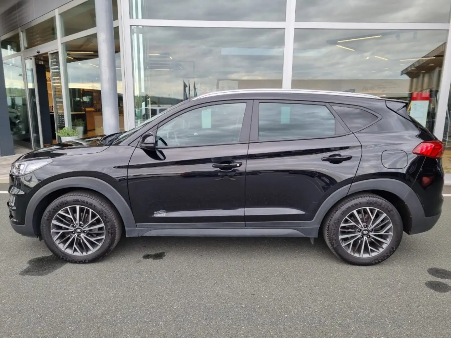 Hyundai TUCSON Level 3 Plus 1,6 CRDi 4WD DCT t0b36a Schwarz - 2