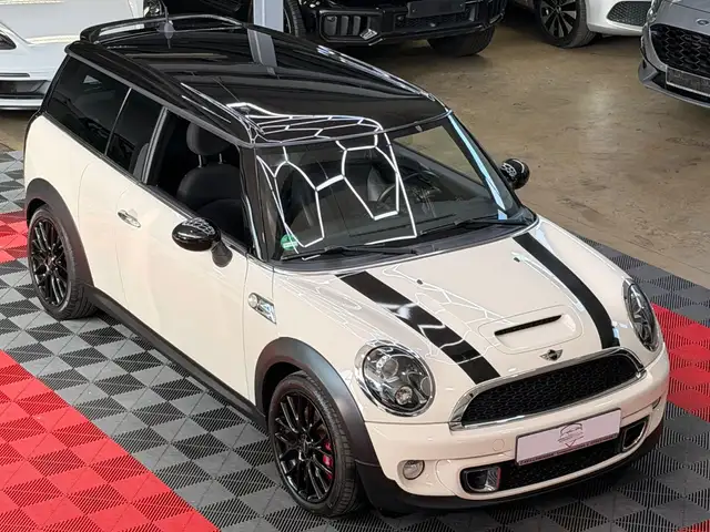 MINI John Cooper Works Clubman Clubman John Cooper Works Navi SHZ Harman-Kardon