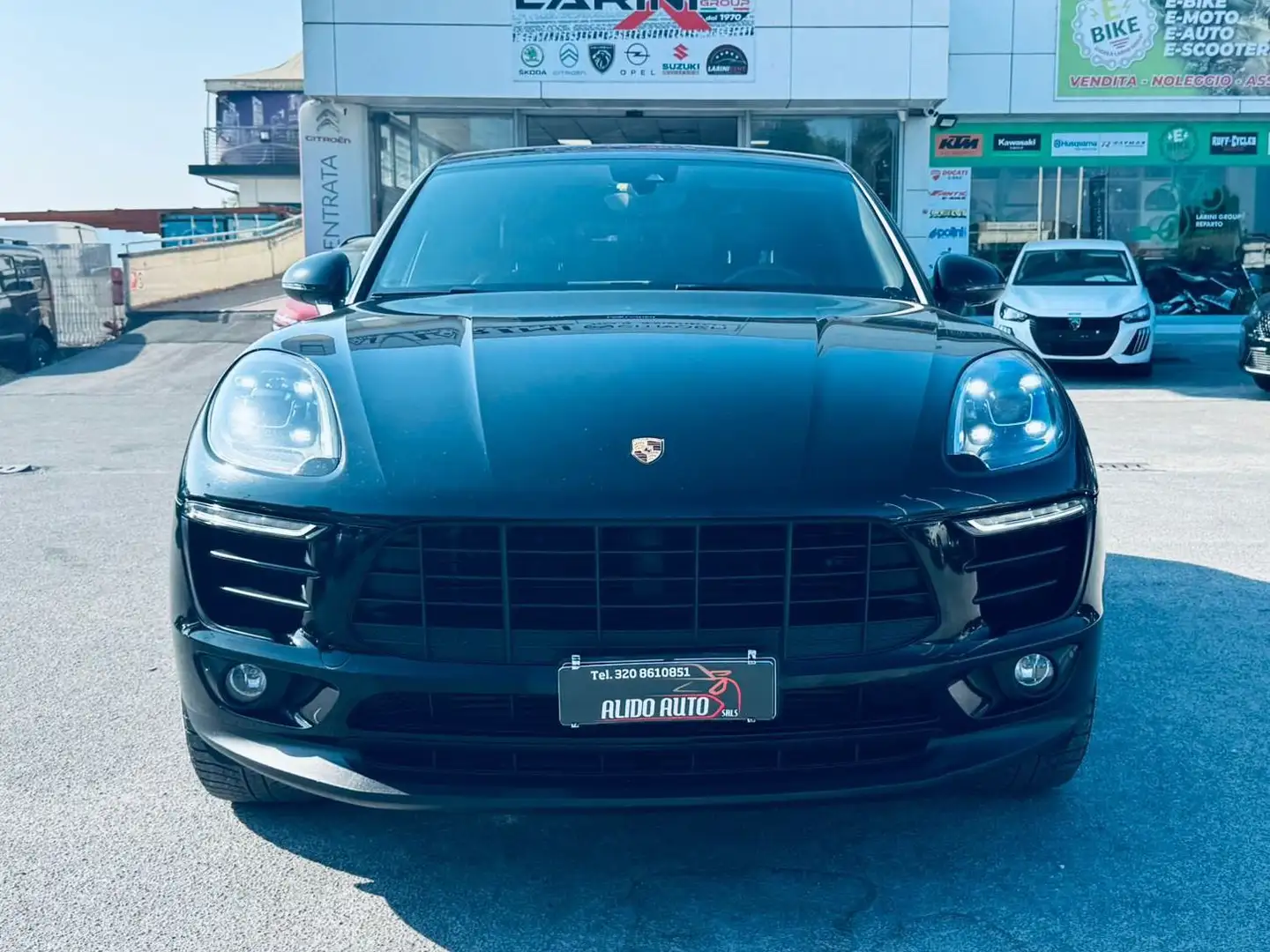 Porsche Macan Macan 2.0 252cv pdk Zwart - 1