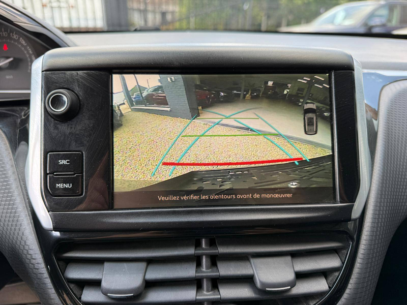 Peugeot 2008 2008 1.2 PureTech Style S — photo 9