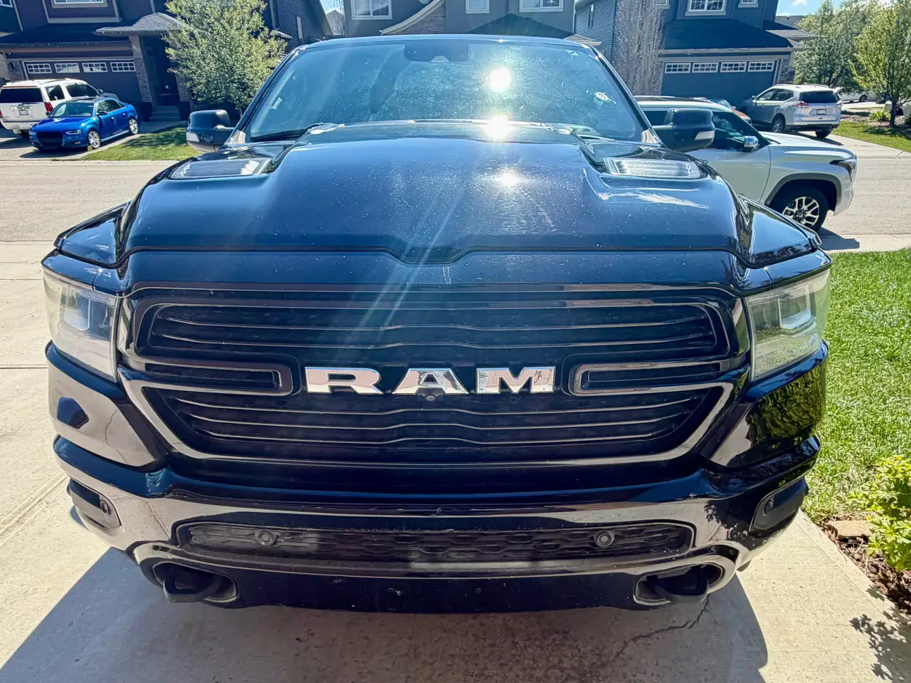 RAM 1500 снимка RAM 1500