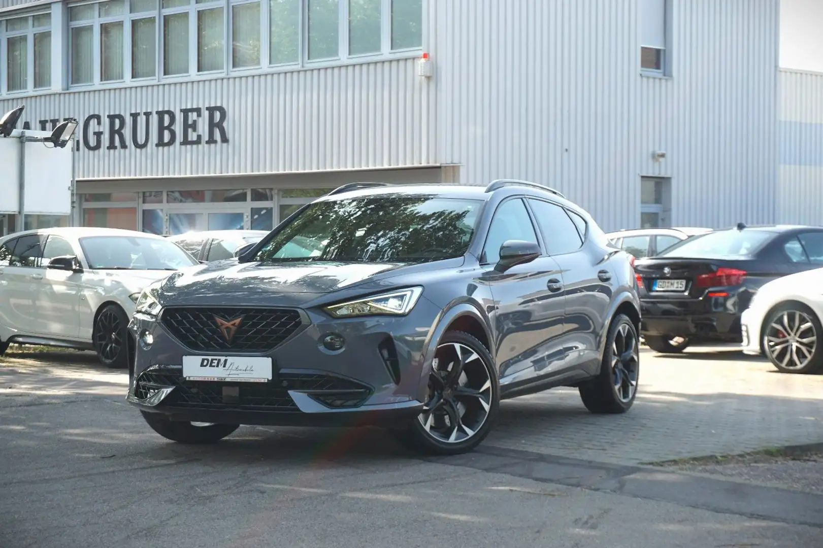 CUPRA Formentor VZ 4Drive / R-Kam. / ACC / Brembo / Šedá - 1