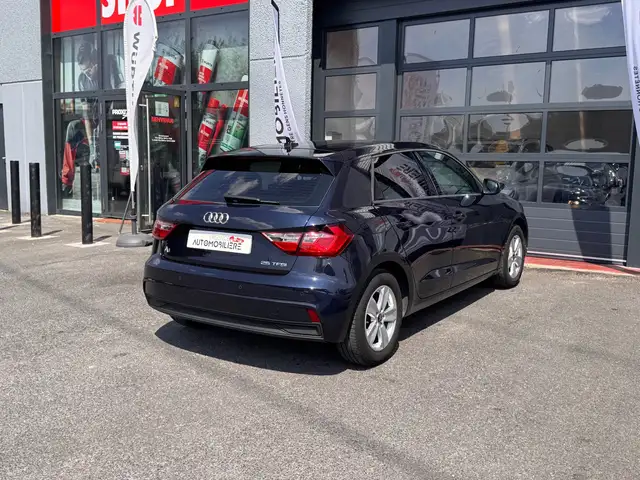 Audi A1 view 5