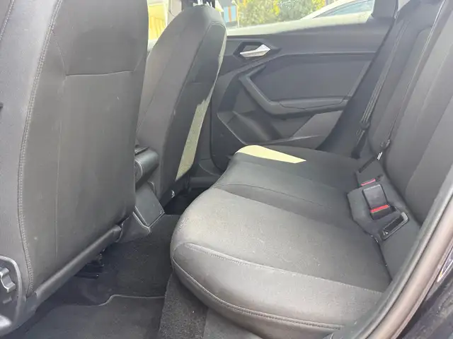 Audi A1 view 8