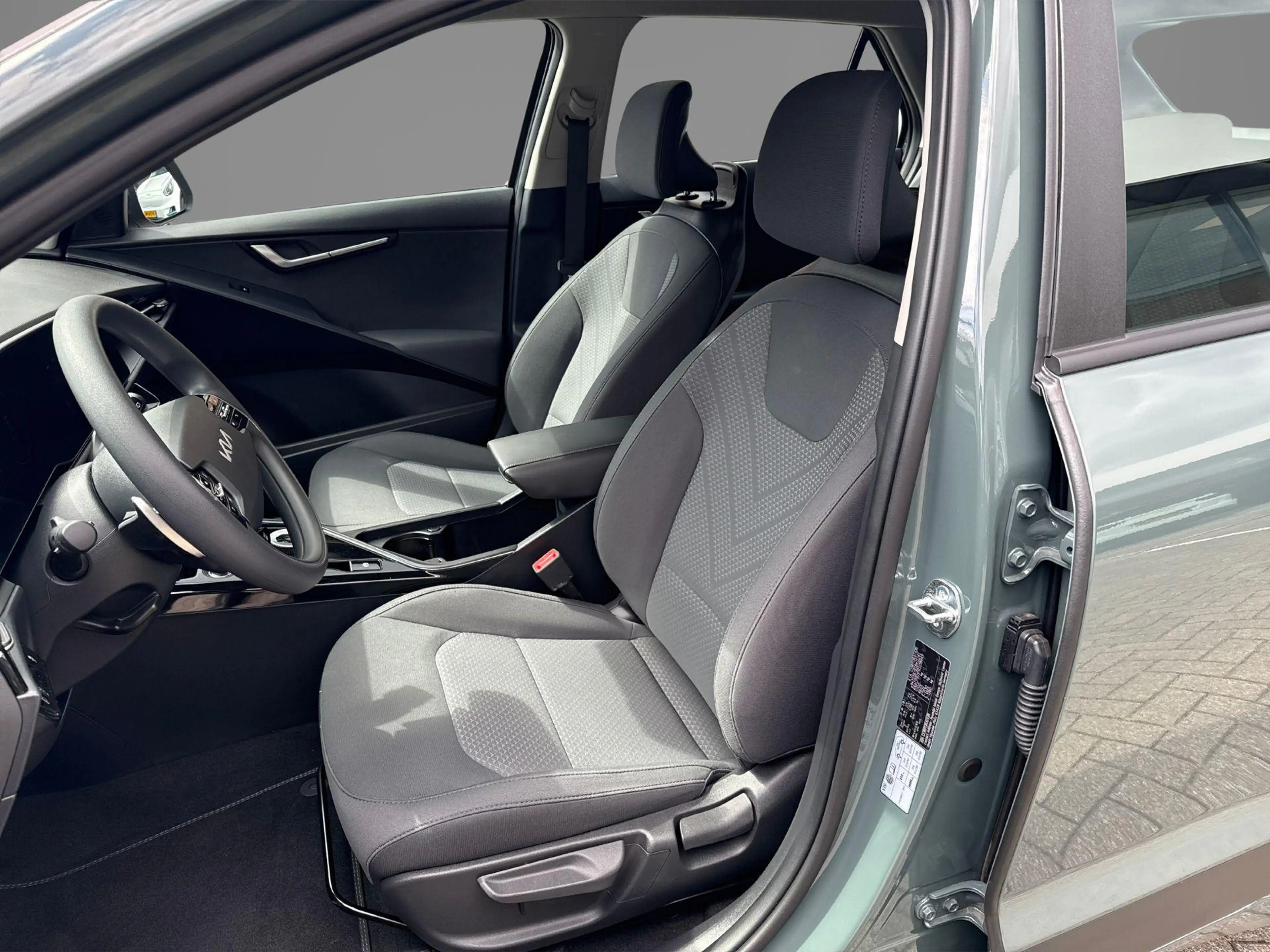 Kia e-Niro EV Light Edition 64.8 kWh — photo 8