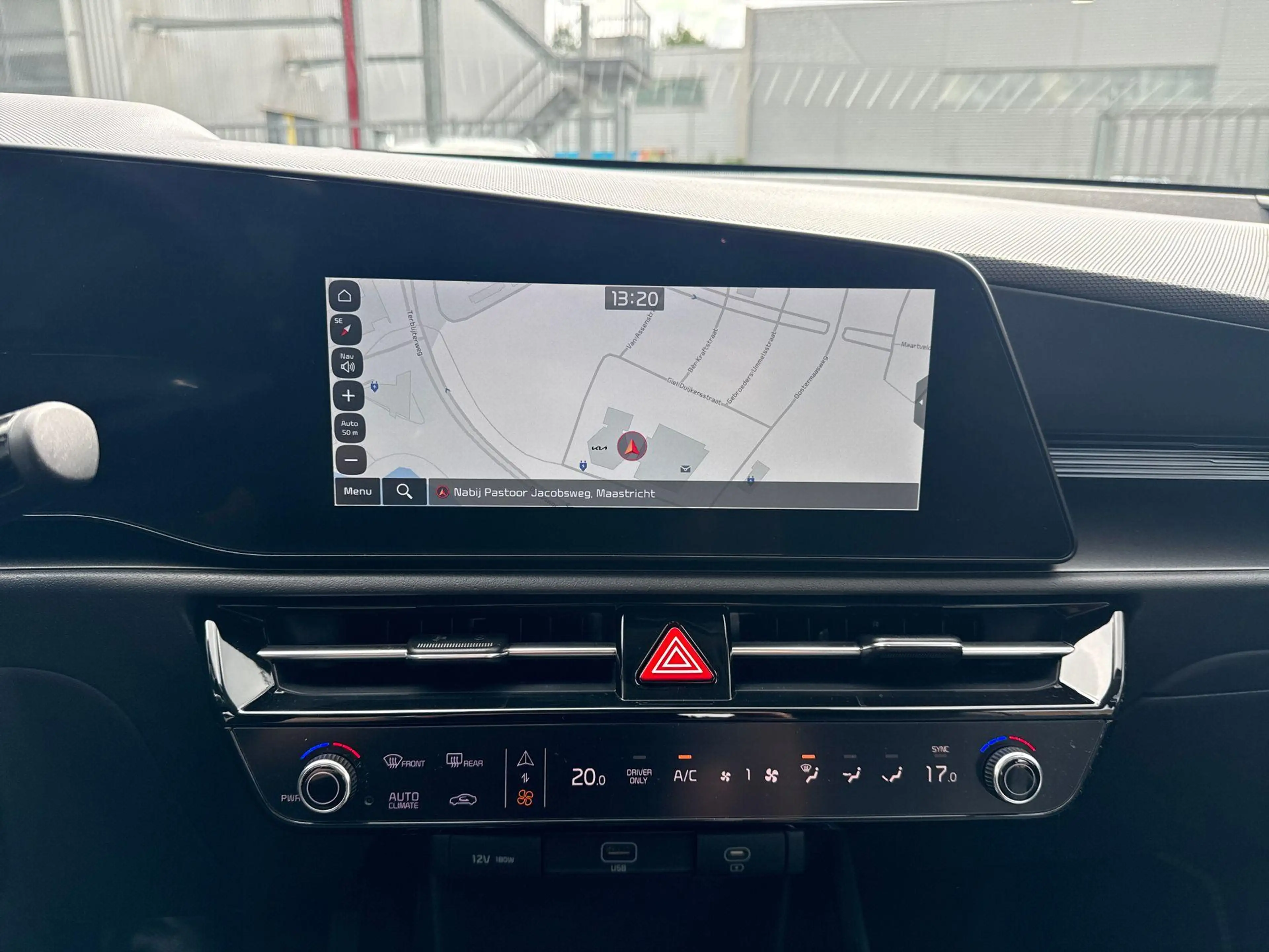 Kia e-Niro EV Light Edition 64.8 kWh — photo 13